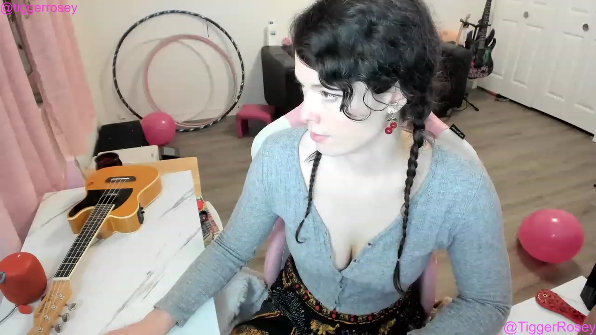 Gallery image thumbnail from TiggerRosey's myfreecams stream on, 02/09/2023, 03:26 image 18 of 20