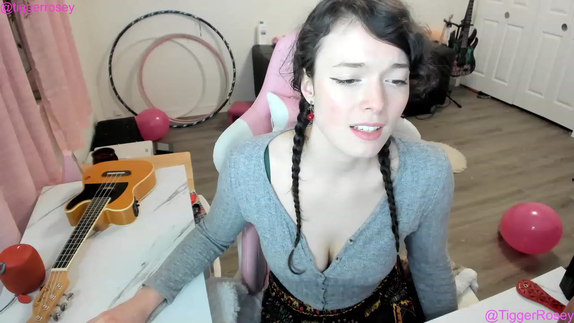 Gallery image thumbnail from TiggerRosey's myfreecams stream on, 02/09/2023, 03:26 image 14 of 20