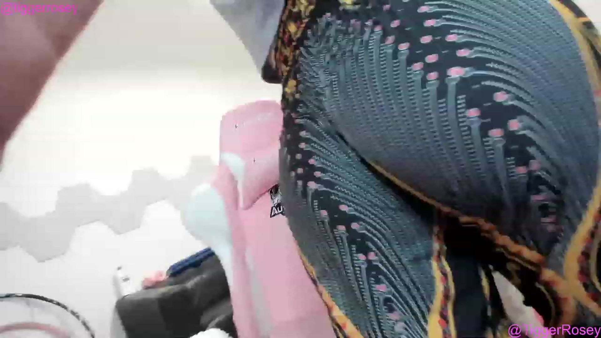 Gallery image thumbnail from TiggerRosey's myfreecams stream on, 02/09/2023, 03:26 image 5 of 20