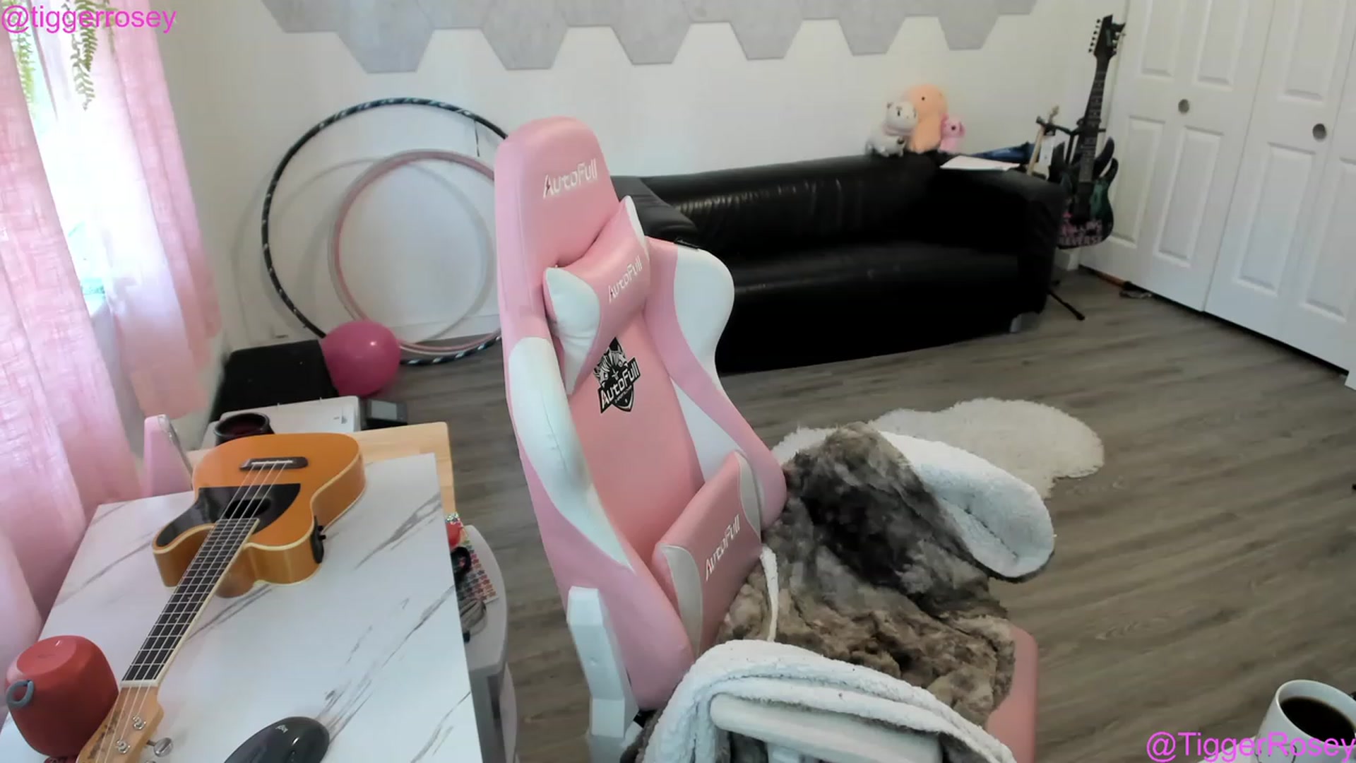 Gallery image thumbnail from TiggerRosey's myfreecams stream on, 02/10/2023, 23:09 image 3 of 20