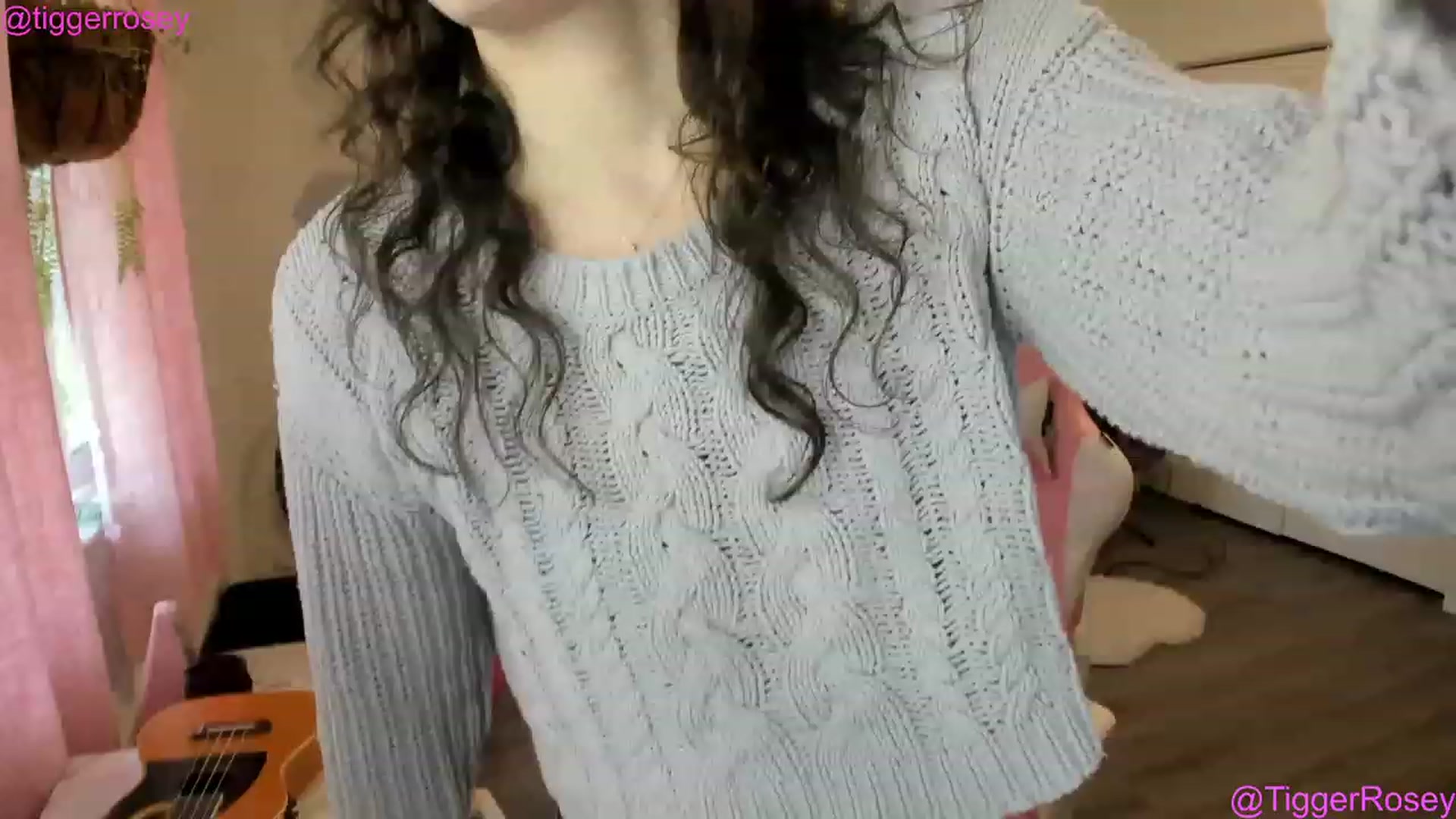 Gallery image thumbnail from TiggerRosey's myfreecams stream on, 02/18/2023, 24:07 image 4 of 20