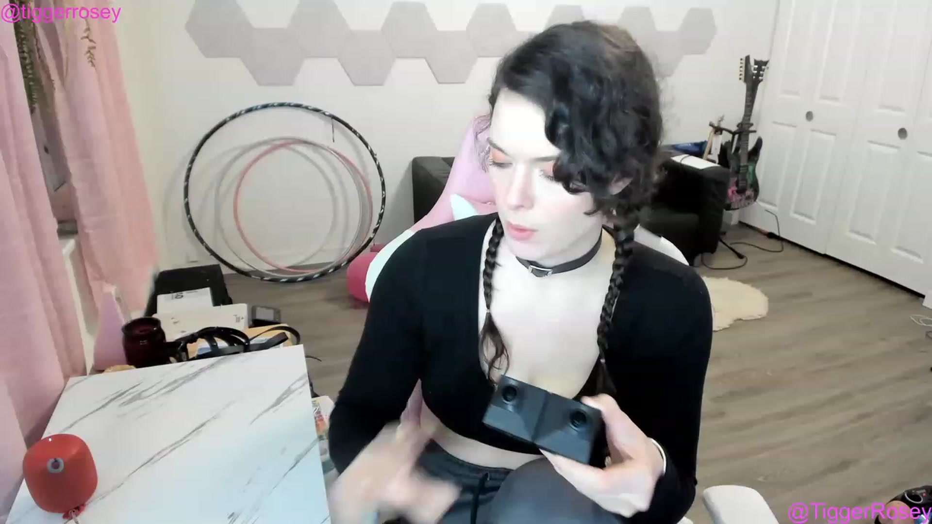 Gallery image thumbnail from TiggerRosey's myfreecams stream on, 02/23/2023, 03:29 image 13 of 20
