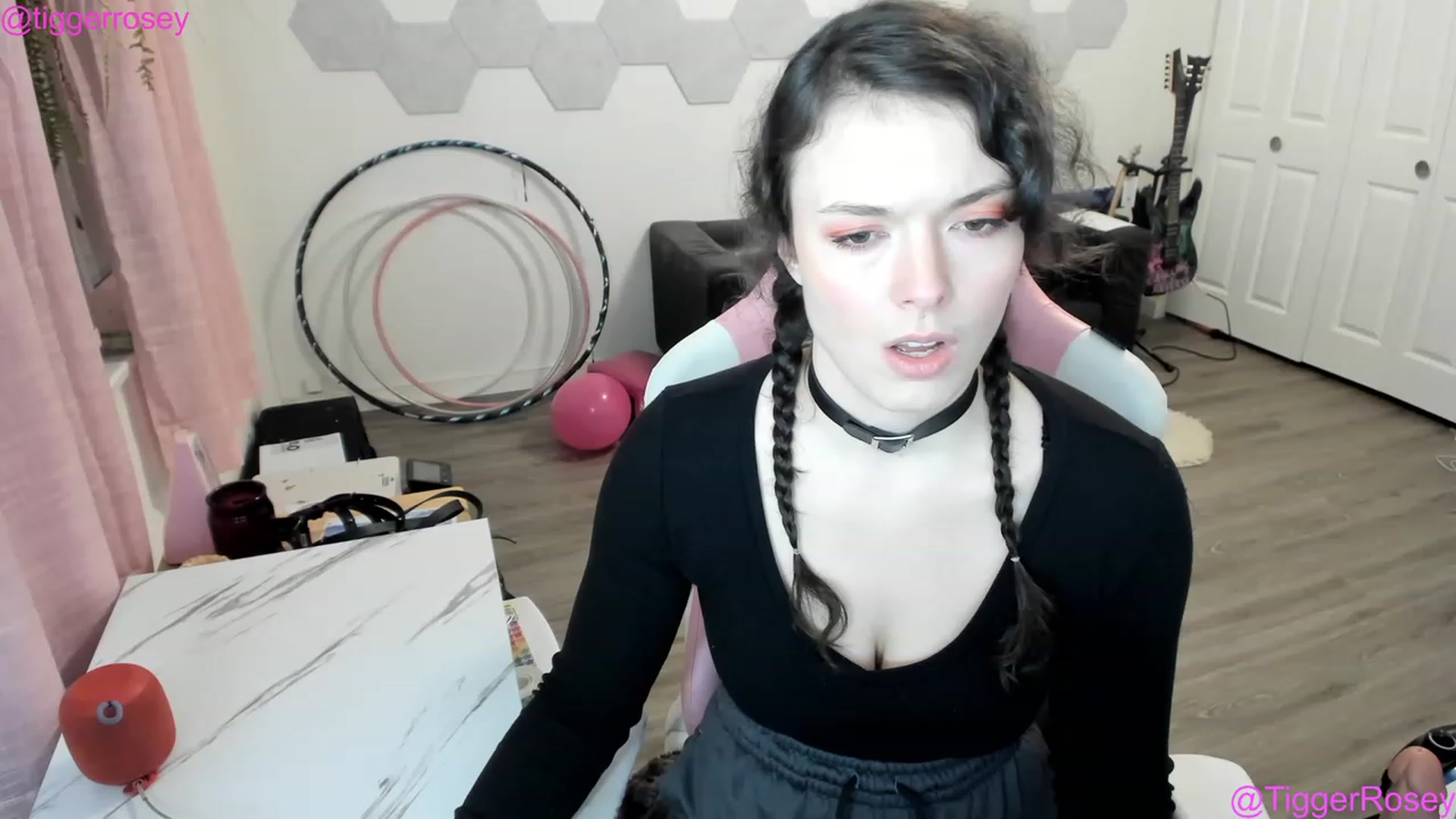 Gallery image thumbnail from TiggerRosey's myfreecams stream on, 02/23/2023, 03:29 image 2 of 20