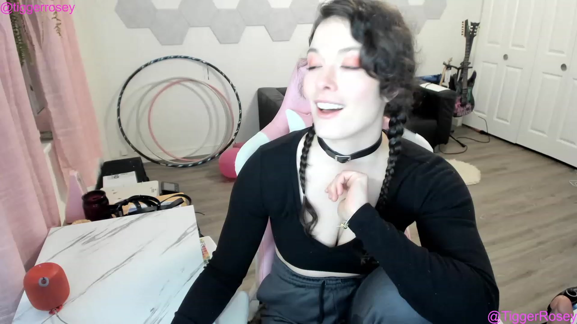 Gallery image thumbnail from TiggerRosey's myfreecams stream on, 02/23/2023, 03:29 image 1 of 20