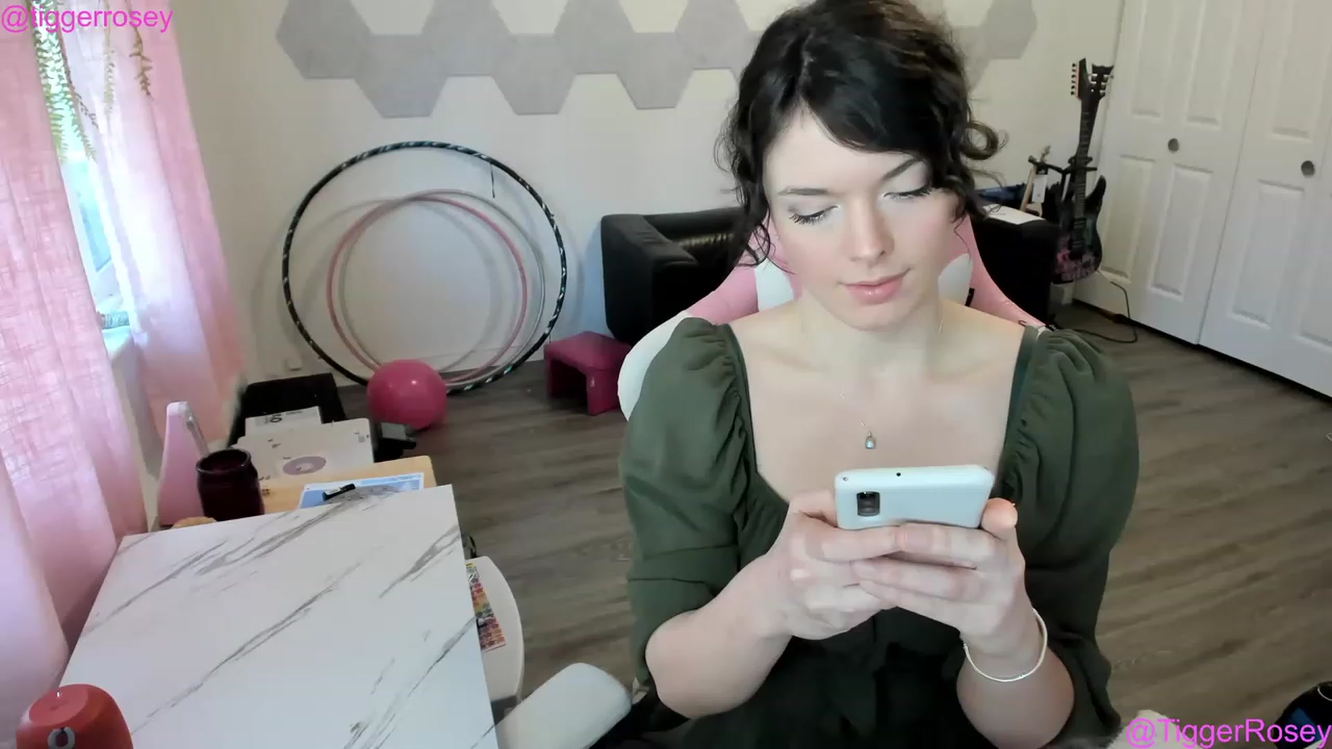Gallery image thumbnail from TiggerRosey's myfreecams stream on, 02/24/2023, 22:01 image 3 of 20