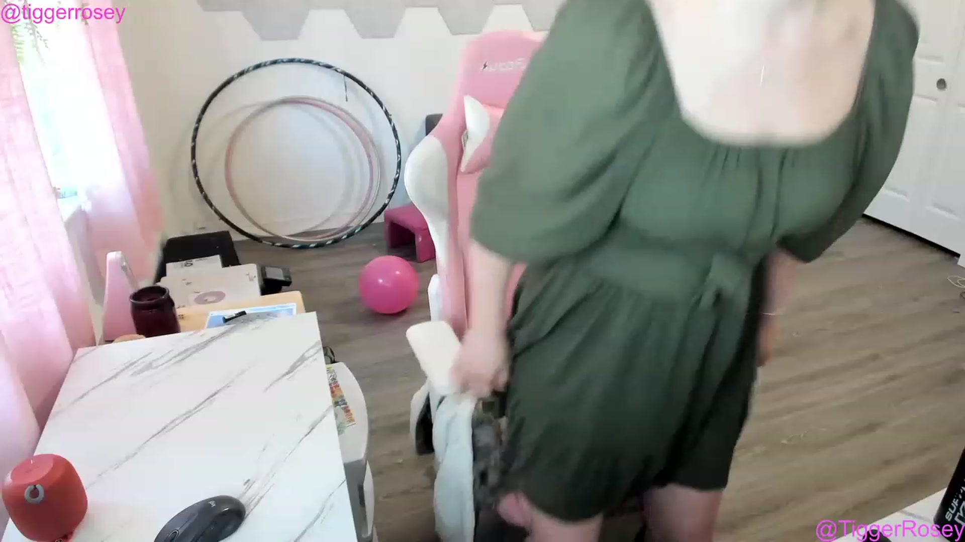 Gallery image thumbnail from TiggerRosey's myfreecams stream on, 02/24/2023, 22:01 image 9 of 20