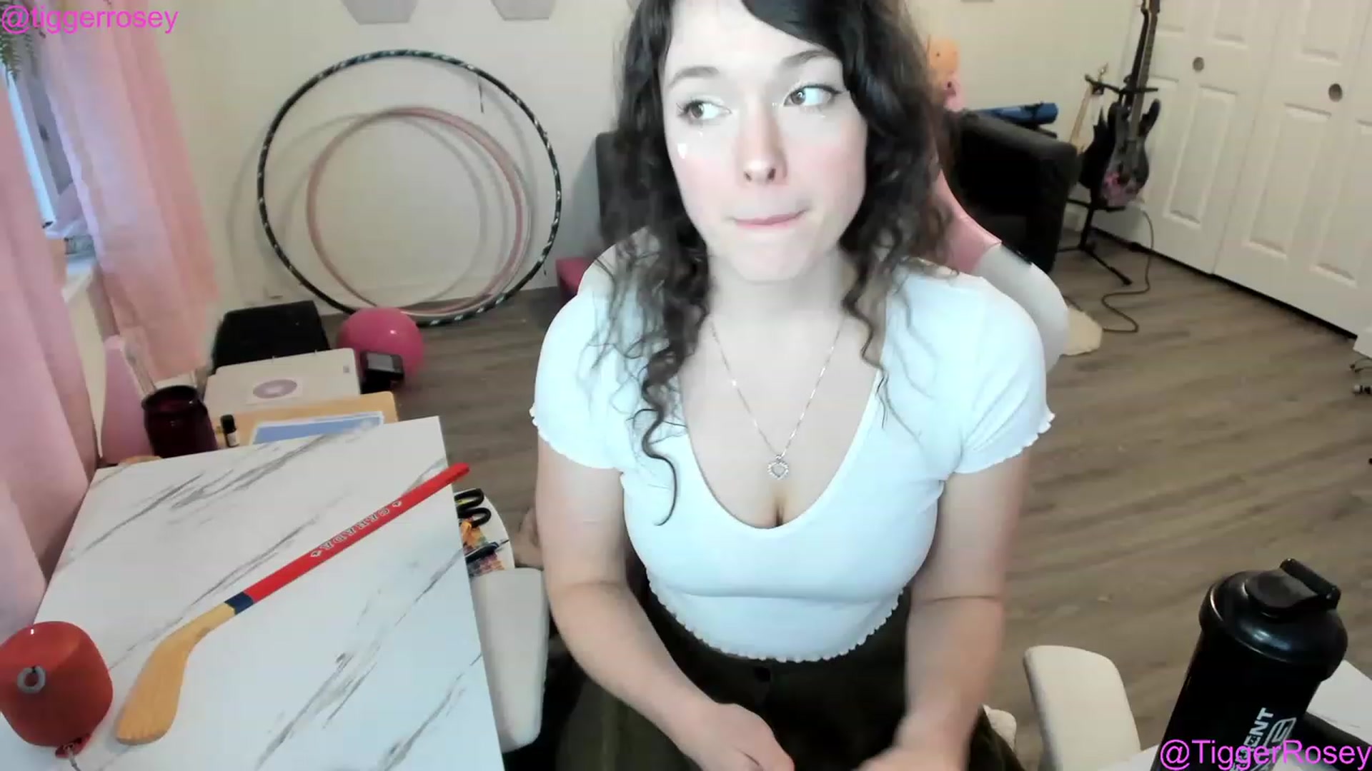 Gallery image thumbnail from TiggerRosey's myfreecams stream on, 03/01/2023, 01:56 image 20 of 20