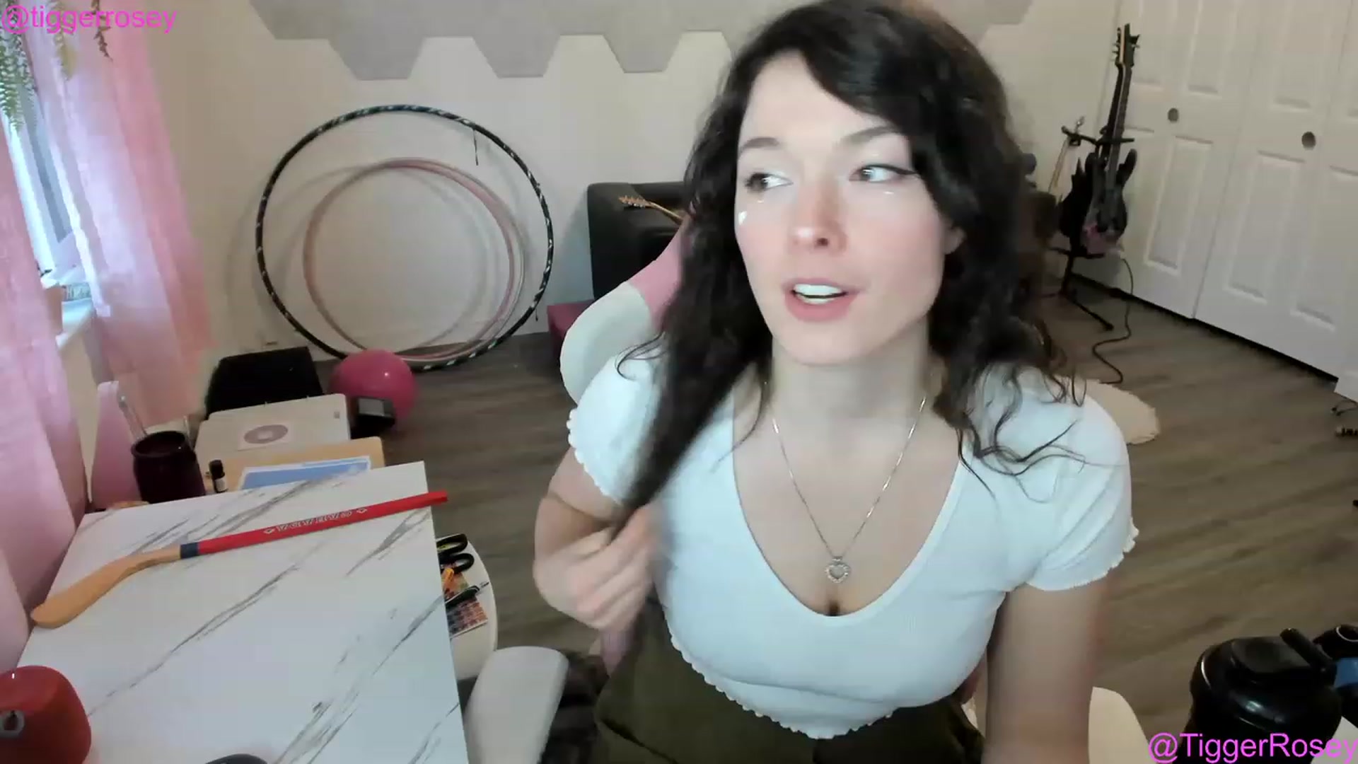 Gallery image thumbnail from TiggerRosey's myfreecams stream on, 03/01/2023, 01:56 image 7 of 20