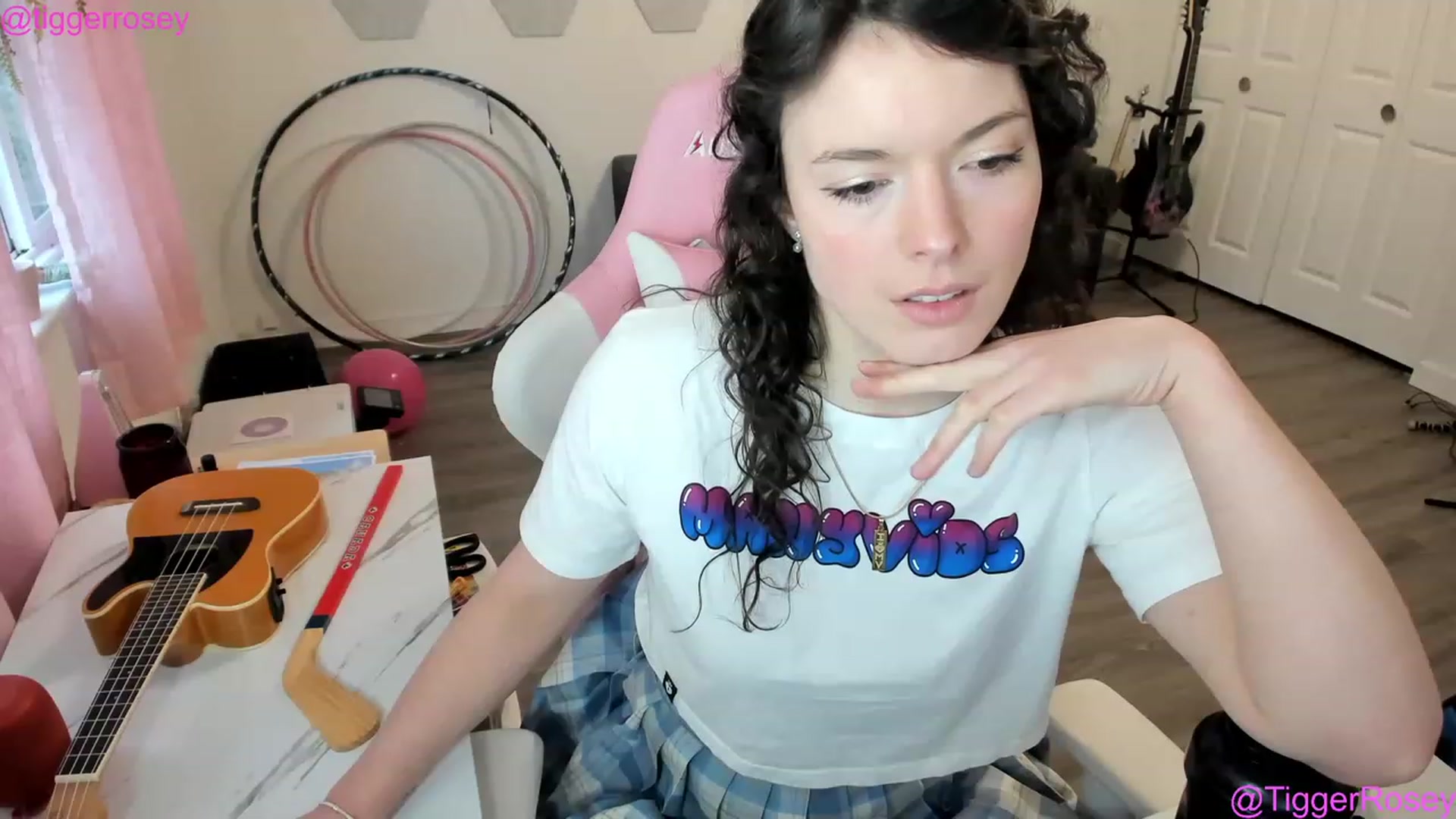 Gallery image thumbnail from TiggerRosey's myfreecams stream on, 03/01/2023, 23:53 image 20 of 20