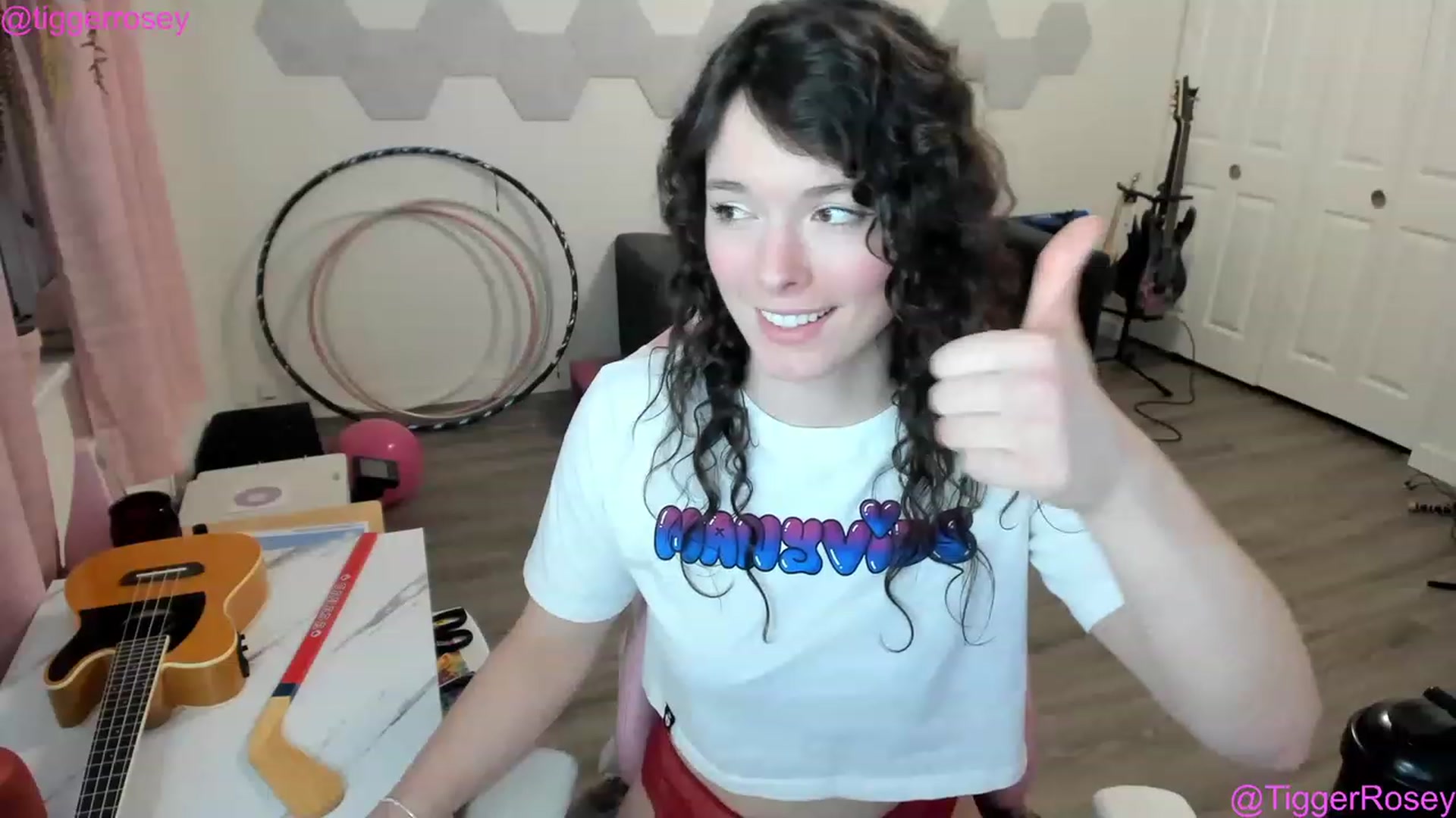 Gallery image thumbnail from TiggerRosey's myfreecams stream on, 03/02/2023, 02:57 image 15 of 20