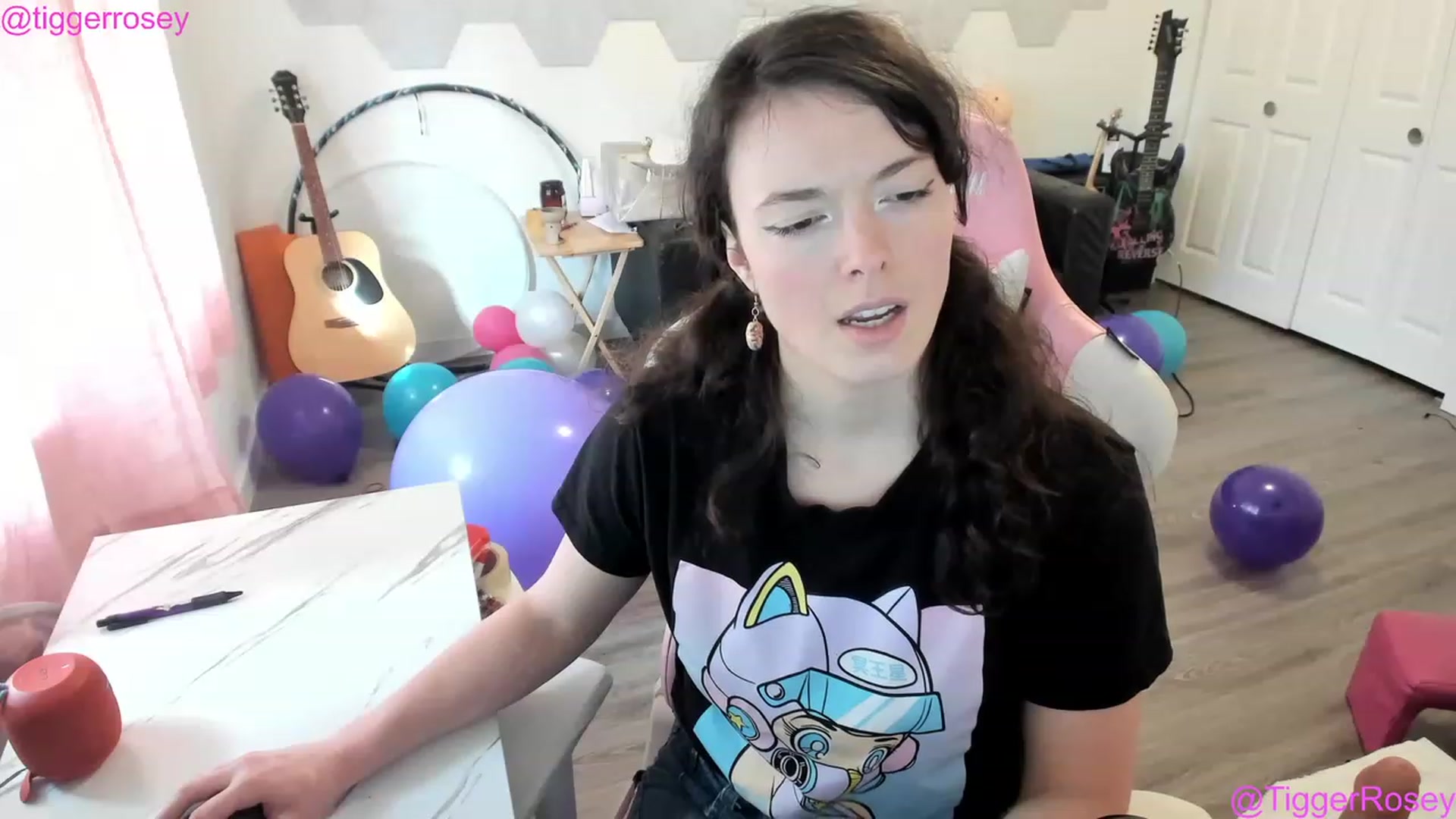 Gallery image thumbnail from TiggerRosey's myfreecams stream on, 04/19/2023, 03:08 image 4 of 20