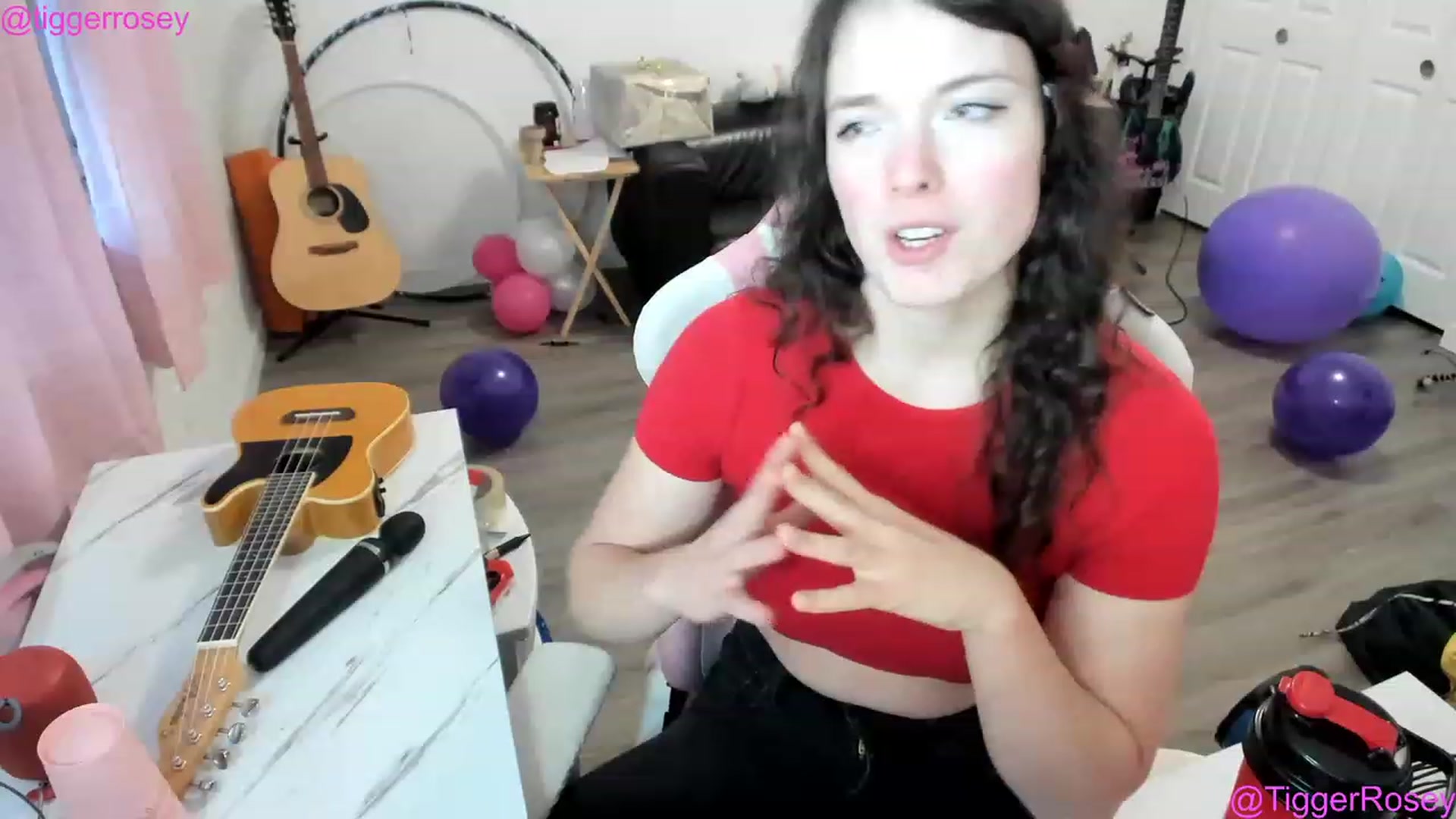 Gallery image thumbnail from TiggerRosey's myfreecams stream on, 04/21/2023, 03:43 image 5 of 20