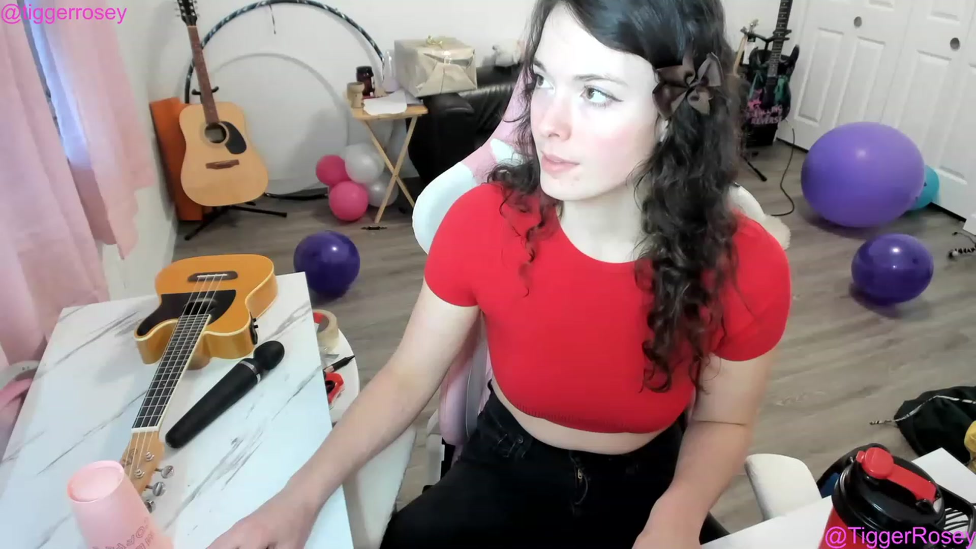 Gallery image thumbnail from TiggerRosey's myfreecams stream on, 04/21/2023, 03:43 image 7 of 20