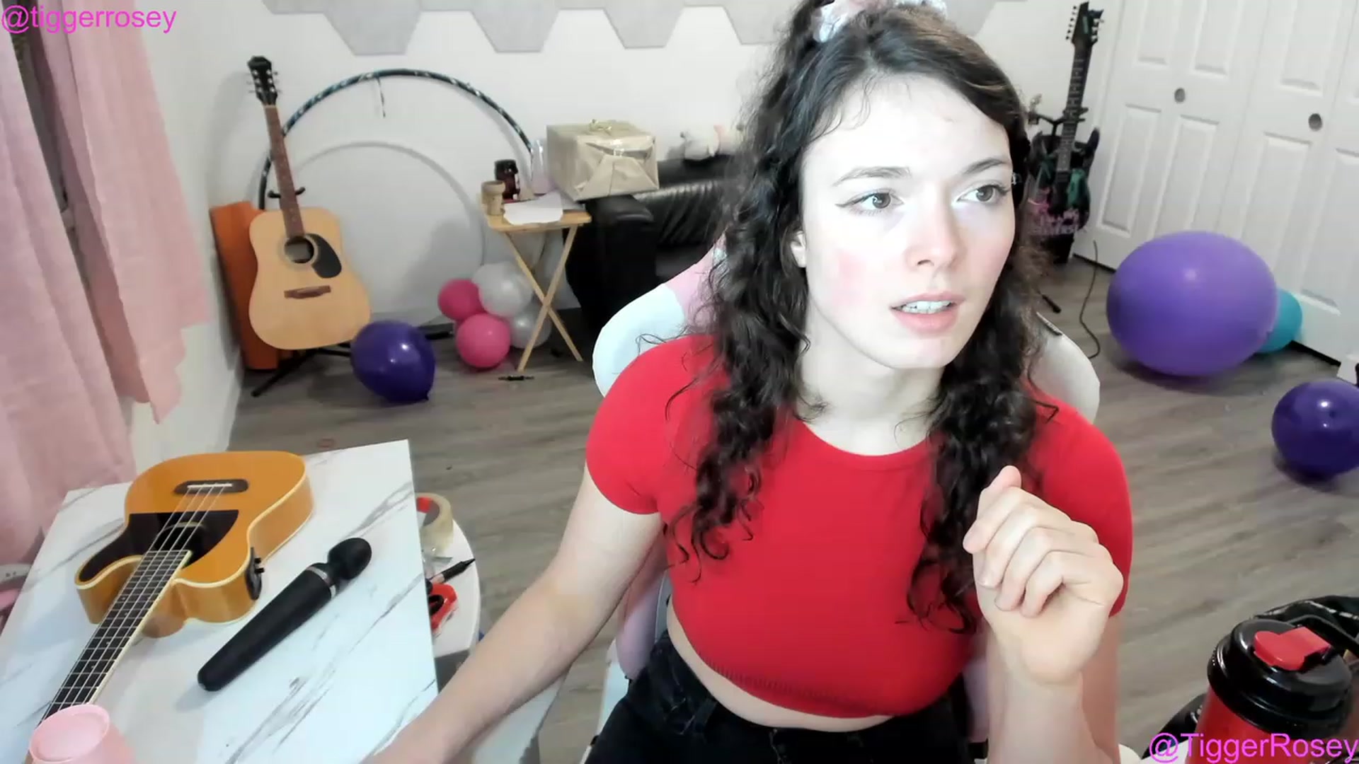 Gallery image thumbnail from TiggerRosey's myfreecams stream on, 04/21/2023, 04:24 image 10 of 20