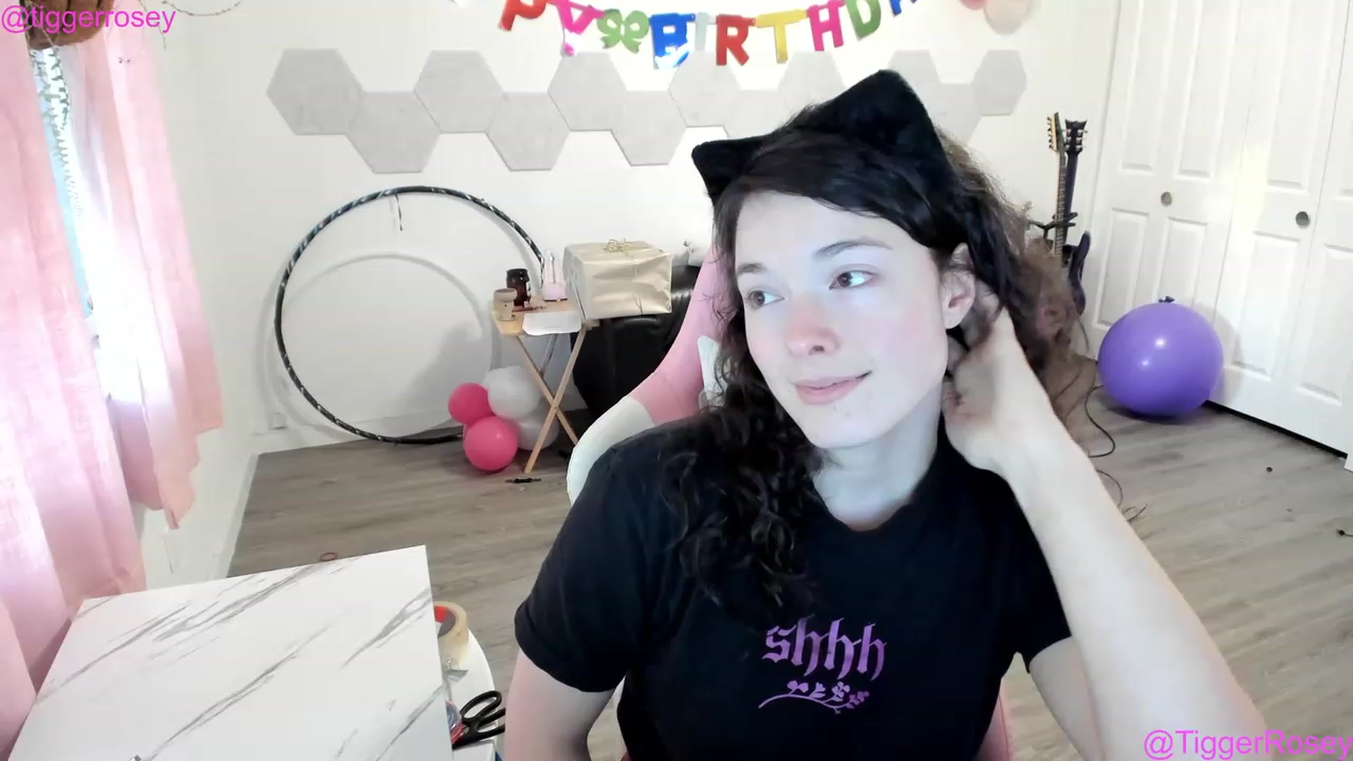Gallery image thumbnail from TiggerRosey's myfreecams stream on, 04/25/2023, 04:05 image 7 of 20