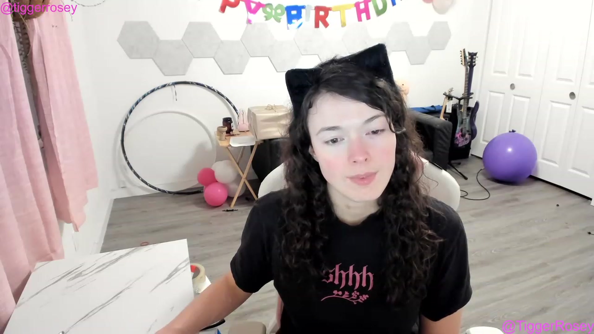 Gallery image thumbnail from TiggerRosey's myfreecams stream on, 04/25/2023, 06:21 image 14 of 20