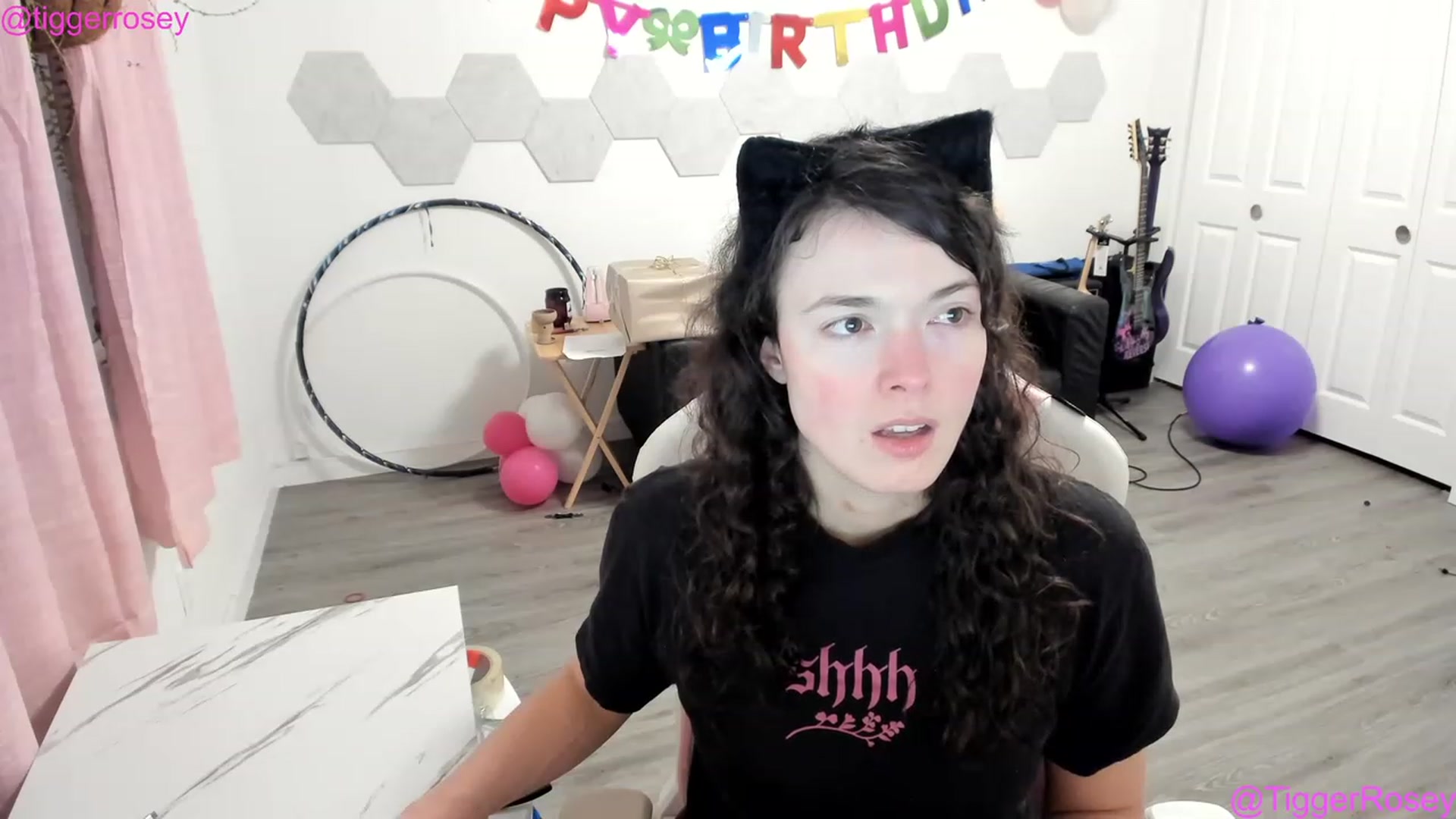 Gallery image thumbnail from TiggerRosey's myfreecams stream on, 04/25/2023, 06:21 image 12 of 20