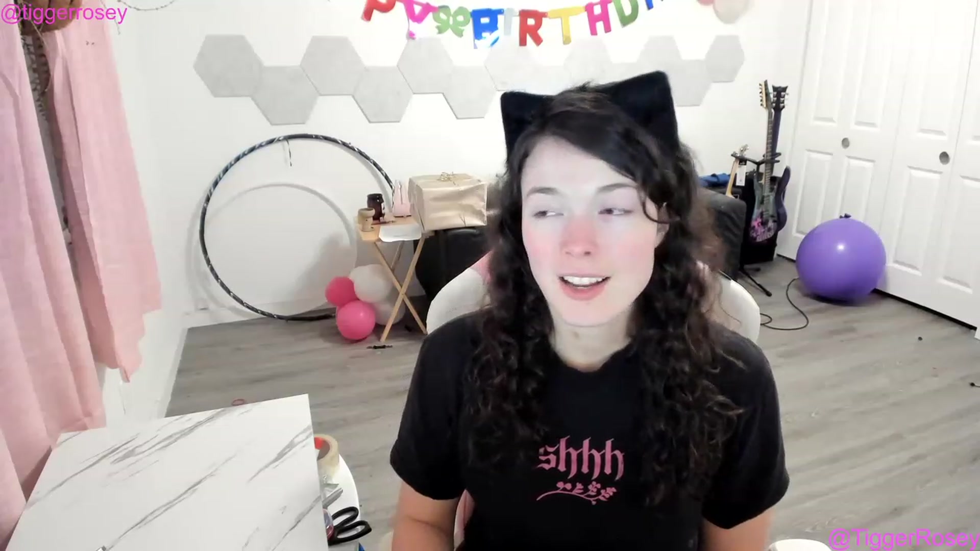 Gallery image thumbnail from TiggerRosey's myfreecams stream on, 04/25/2023, 06:21 image 13 of 20