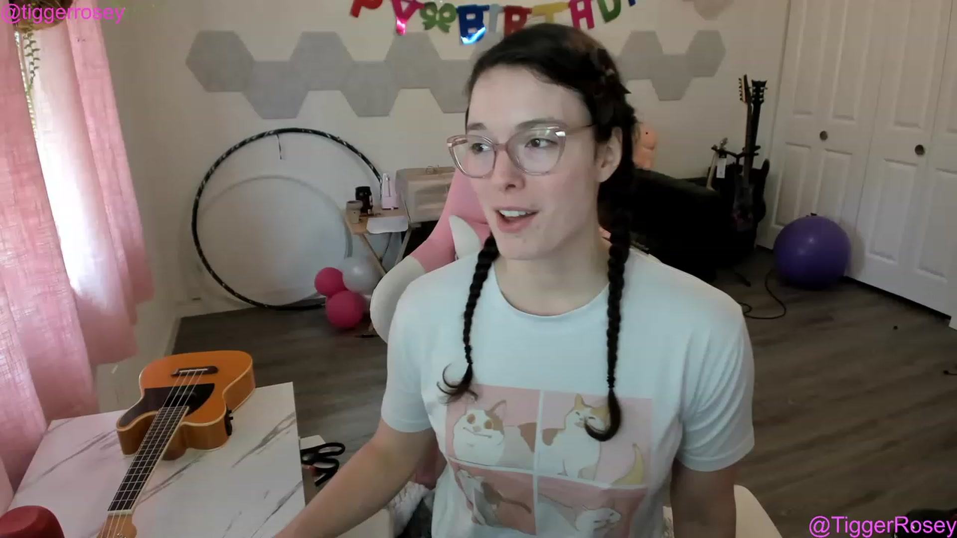 Gallery image thumbnail from TiggerRosey's myfreecams stream on, 04/26/2023, 23:33 image 1 of 20