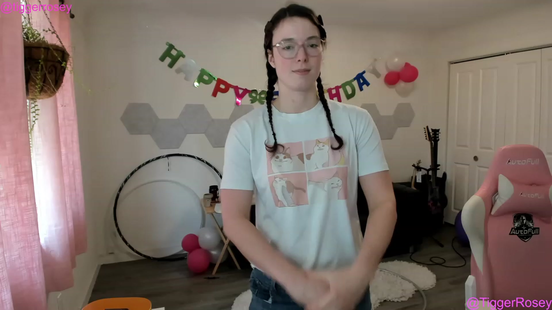 Gallery image thumbnail from TiggerRosey's myfreecams stream on, 04/26/2023, 23:33 image 5 of 20