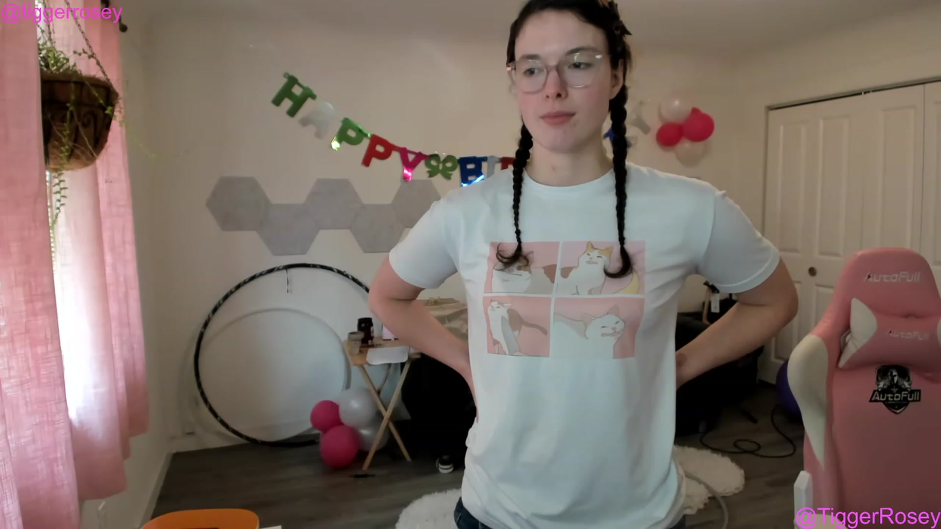 Gallery image thumbnail from TiggerRosey's myfreecams stream on, 04/26/2023, 23:33 image 6 of 20