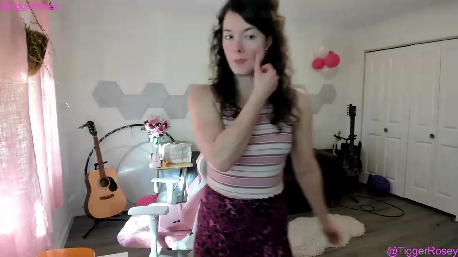Gallery image thumbnail from TiggerRosey's myfreecams stream on, 04/29/2023, 24:47 image 17 of 20