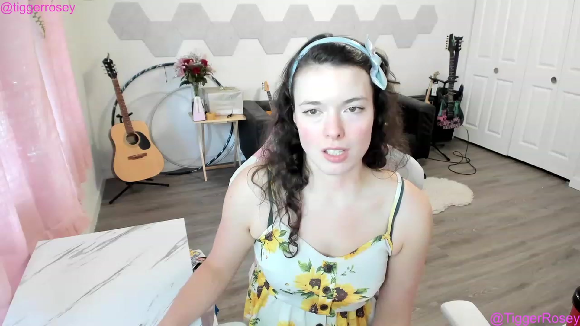 Gallery image thumbnail from TiggerRosey's myfreecams stream on, 05/02/2023, 01:20 image 11 of 20