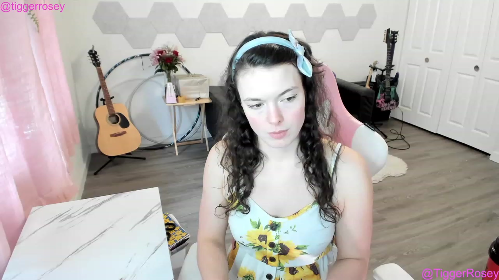 Gallery image thumbnail from TiggerRosey's myfreecams stream on, 05/02/2023, 01:20 image 19 of 20