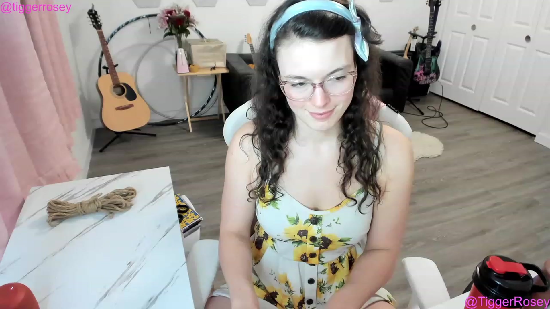 Gallery image thumbnail from TiggerRosey's myfreecams stream on, 05/02/2023, 04:16 image 18 of 20