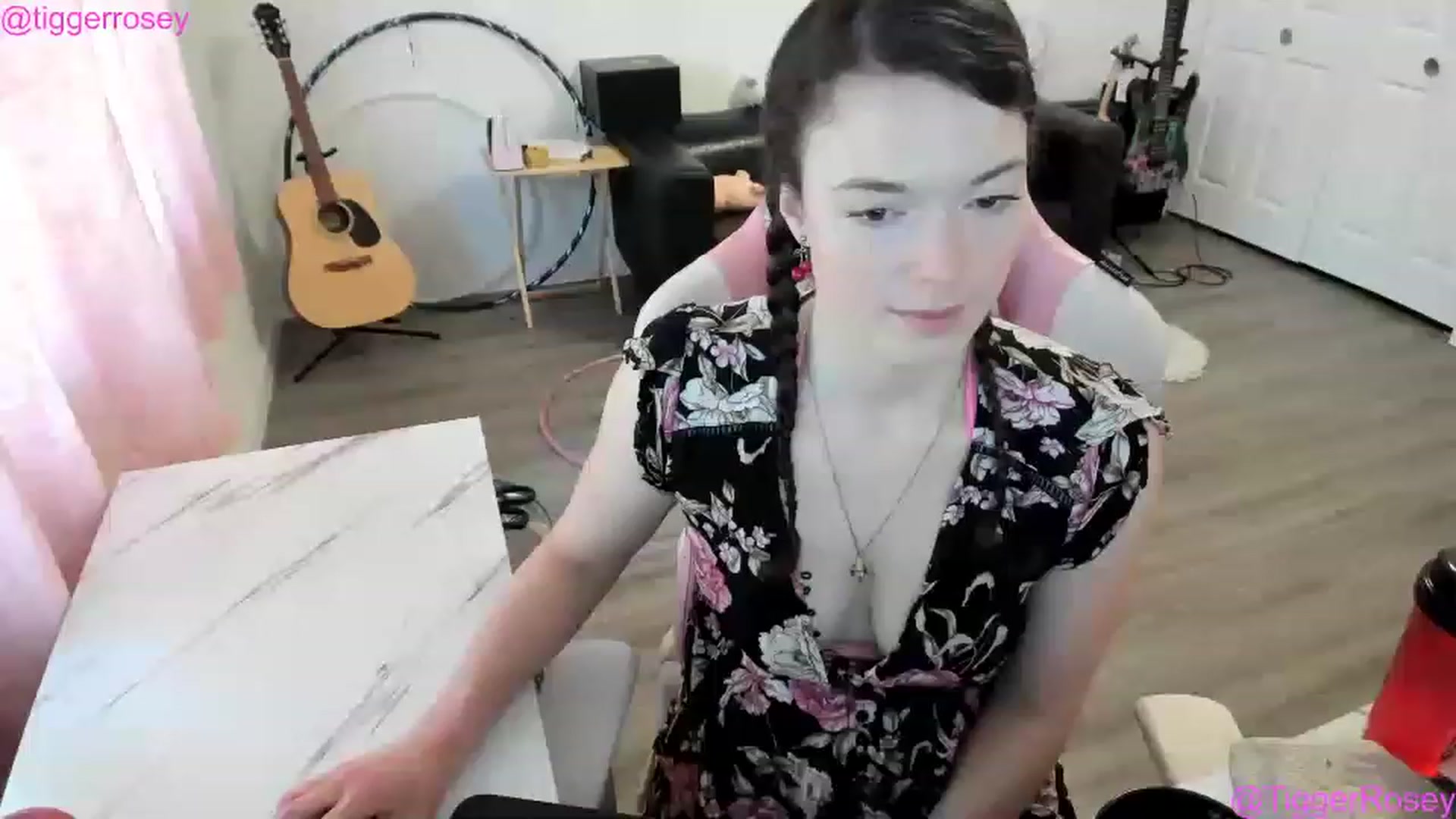 Gallery image thumbnail from TiggerRosey's myfreecams stream on, 05/09/2023, 21:00 image 4 of 20