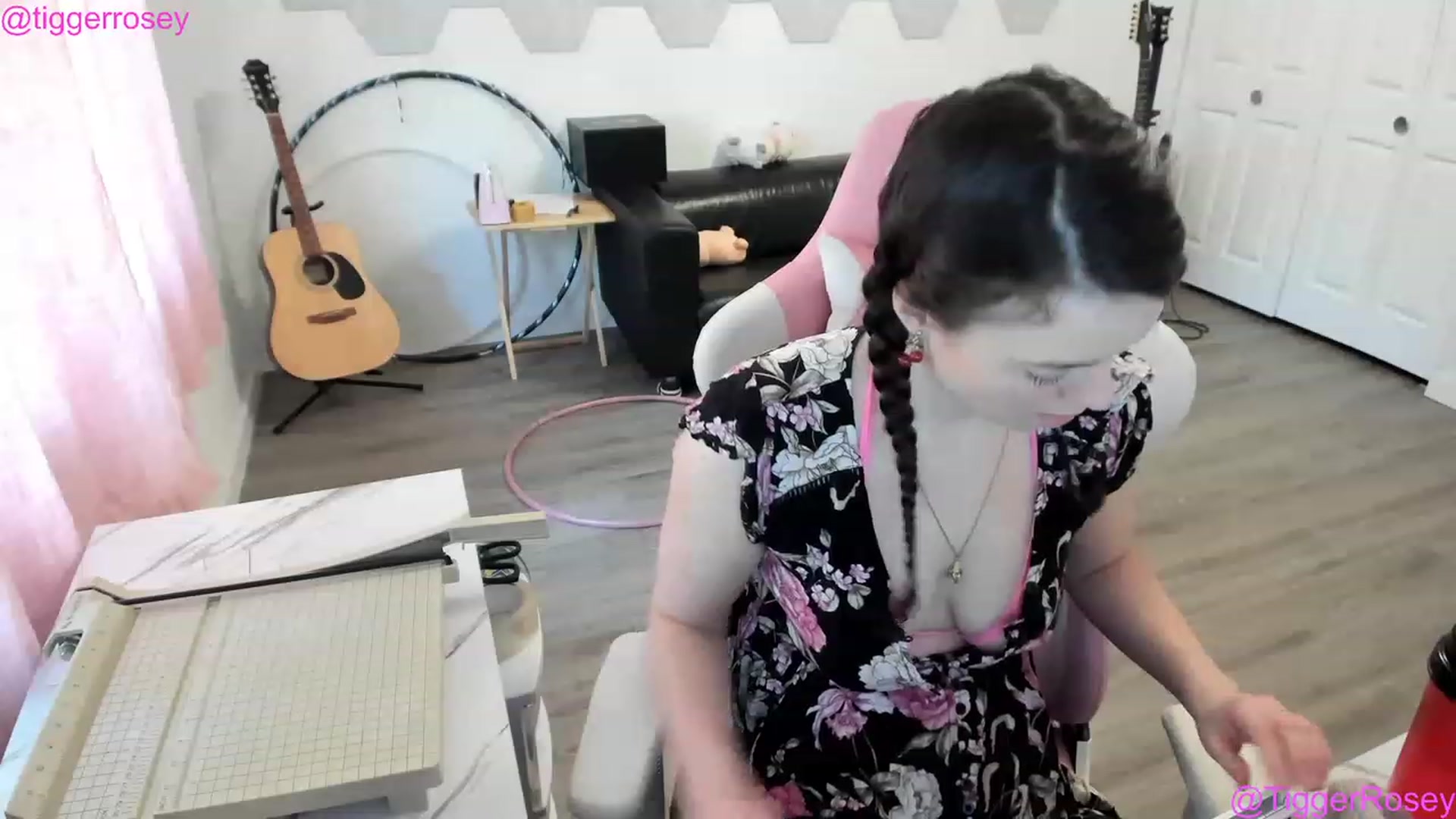 Gallery image thumbnail from TiggerRosey's myfreecams stream on, 05/09/2023, 22:42 image 11 of 20