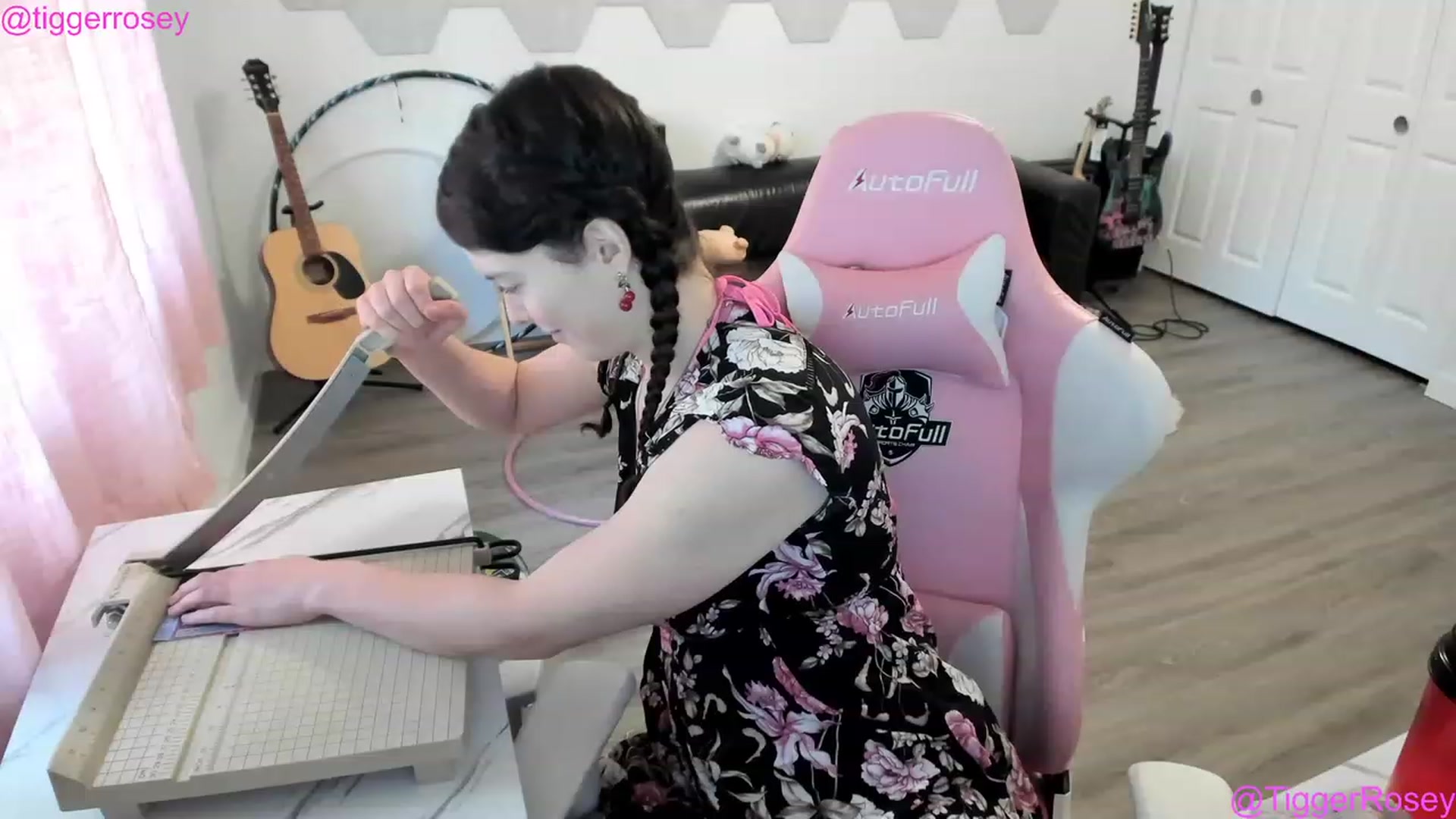 Gallery image thumbnail from TiggerRosey's myfreecams stream on, 05/09/2023, 22:42 image 14 of 20