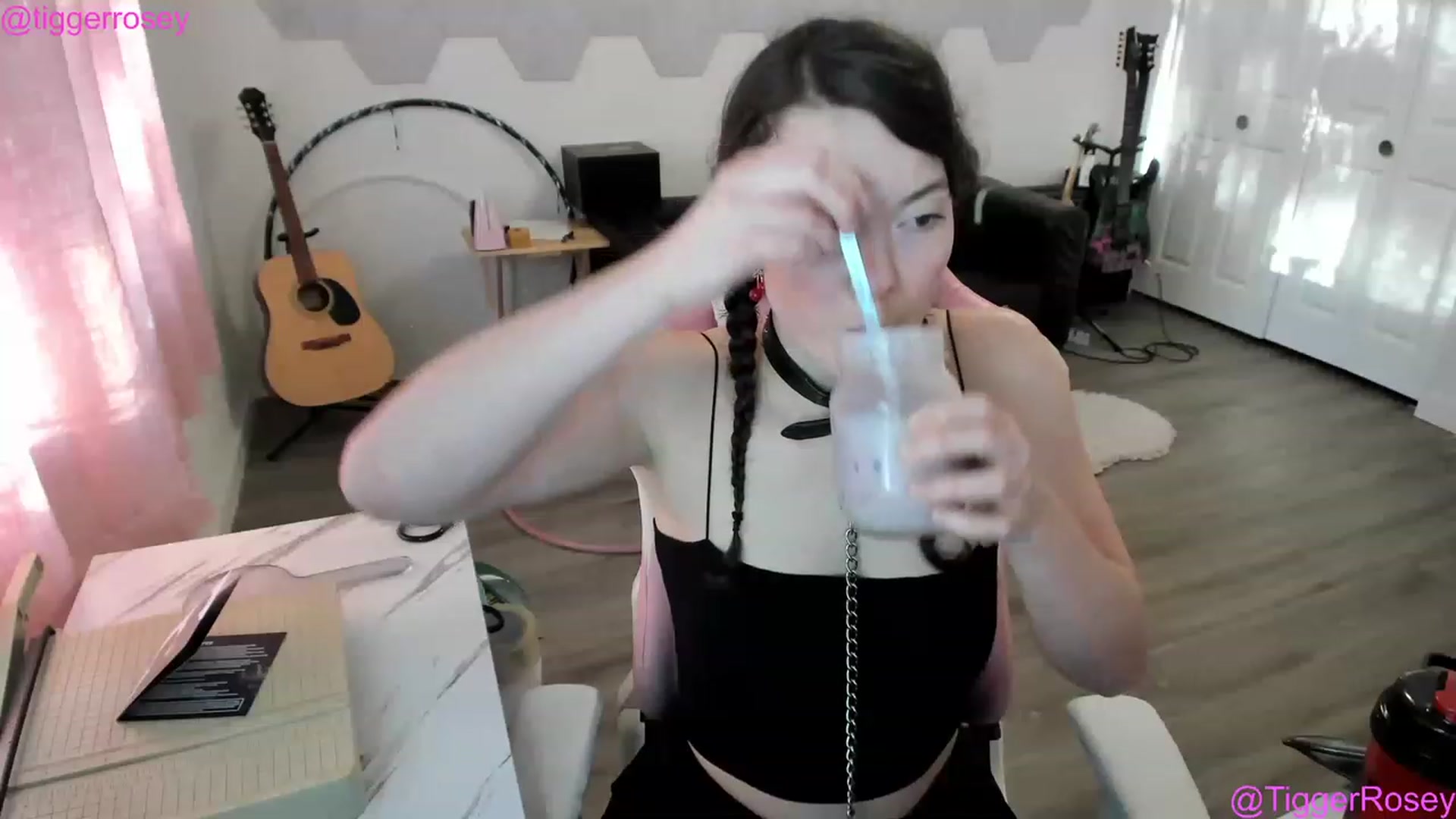 Gallery image thumbnail from TiggerRosey's myfreecams stream on, 05/10/2023, 03:23 image 11 of 20
