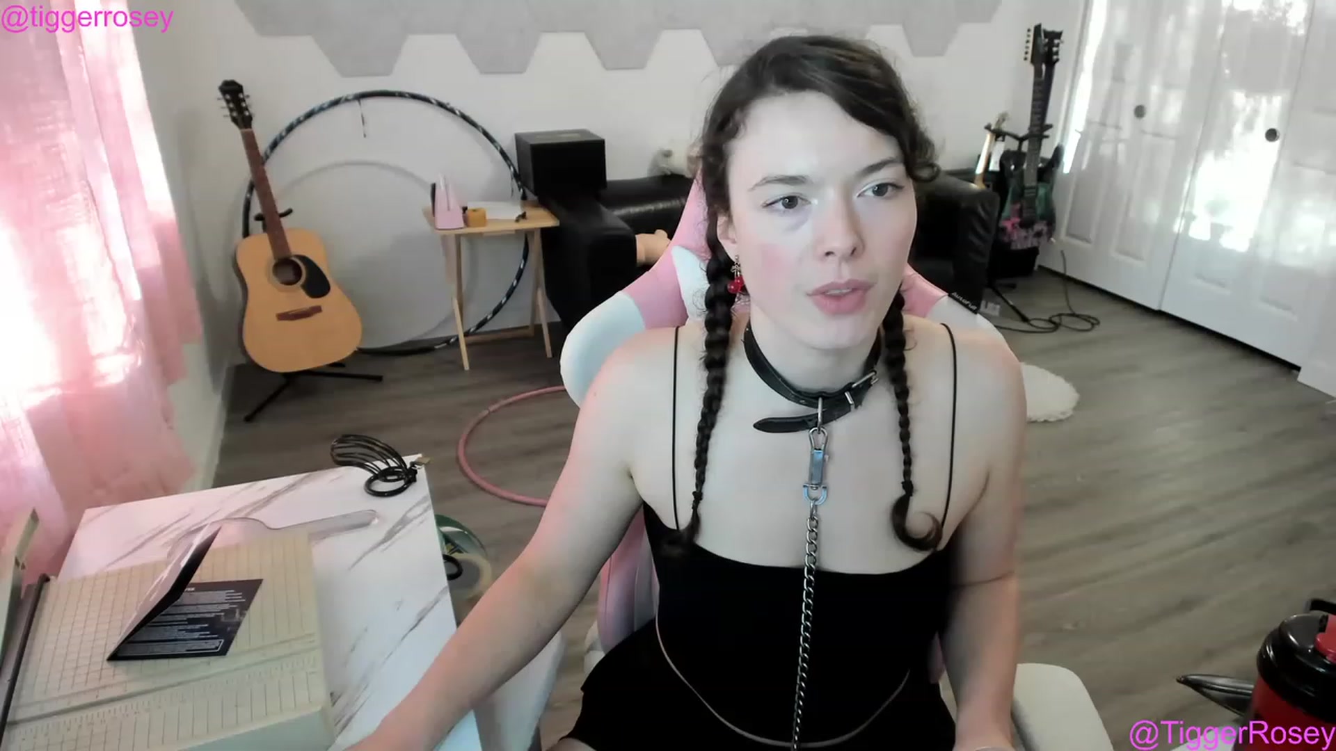 Gallery image thumbnail from TiggerRosey's myfreecams stream on, 05/10/2023, 03:23 image 13 of 20