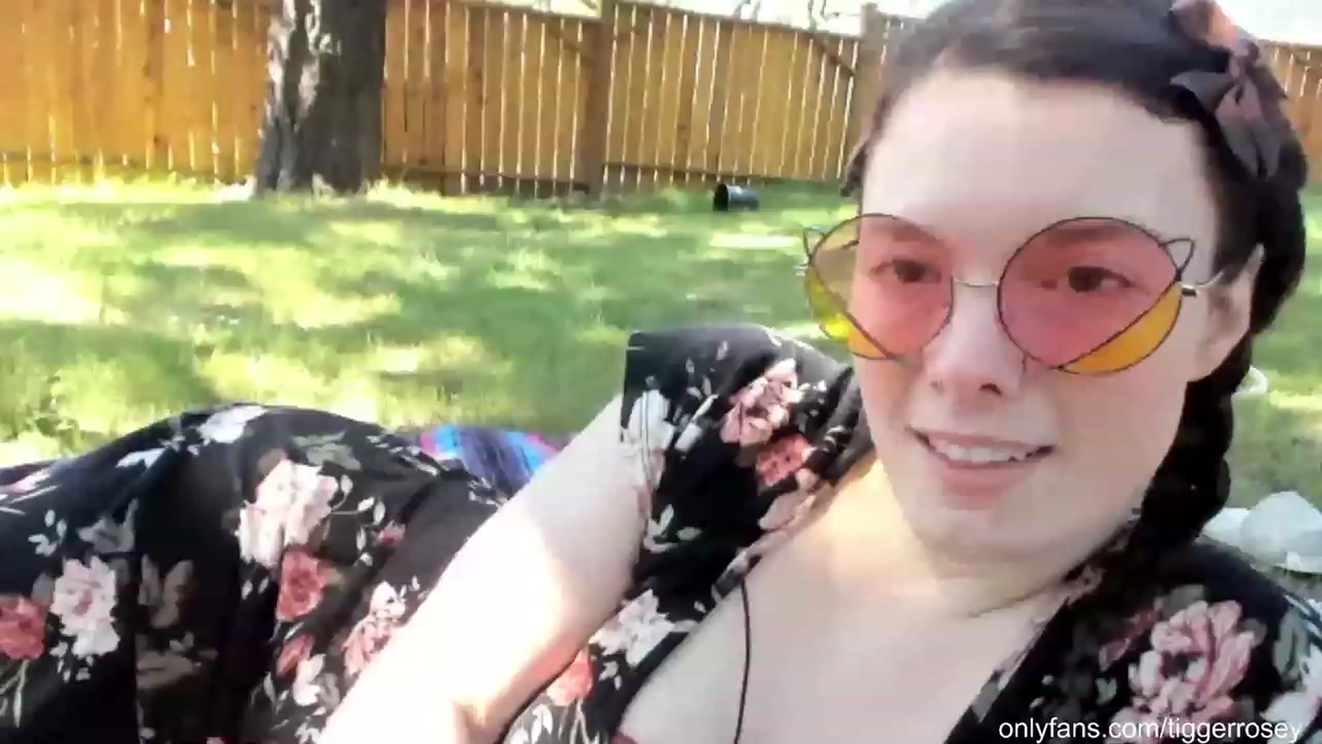 Gallery image thumbnail from TiggerRosey's myfreecams stream on, 05/10/2023, 21:33 image 8 of 20