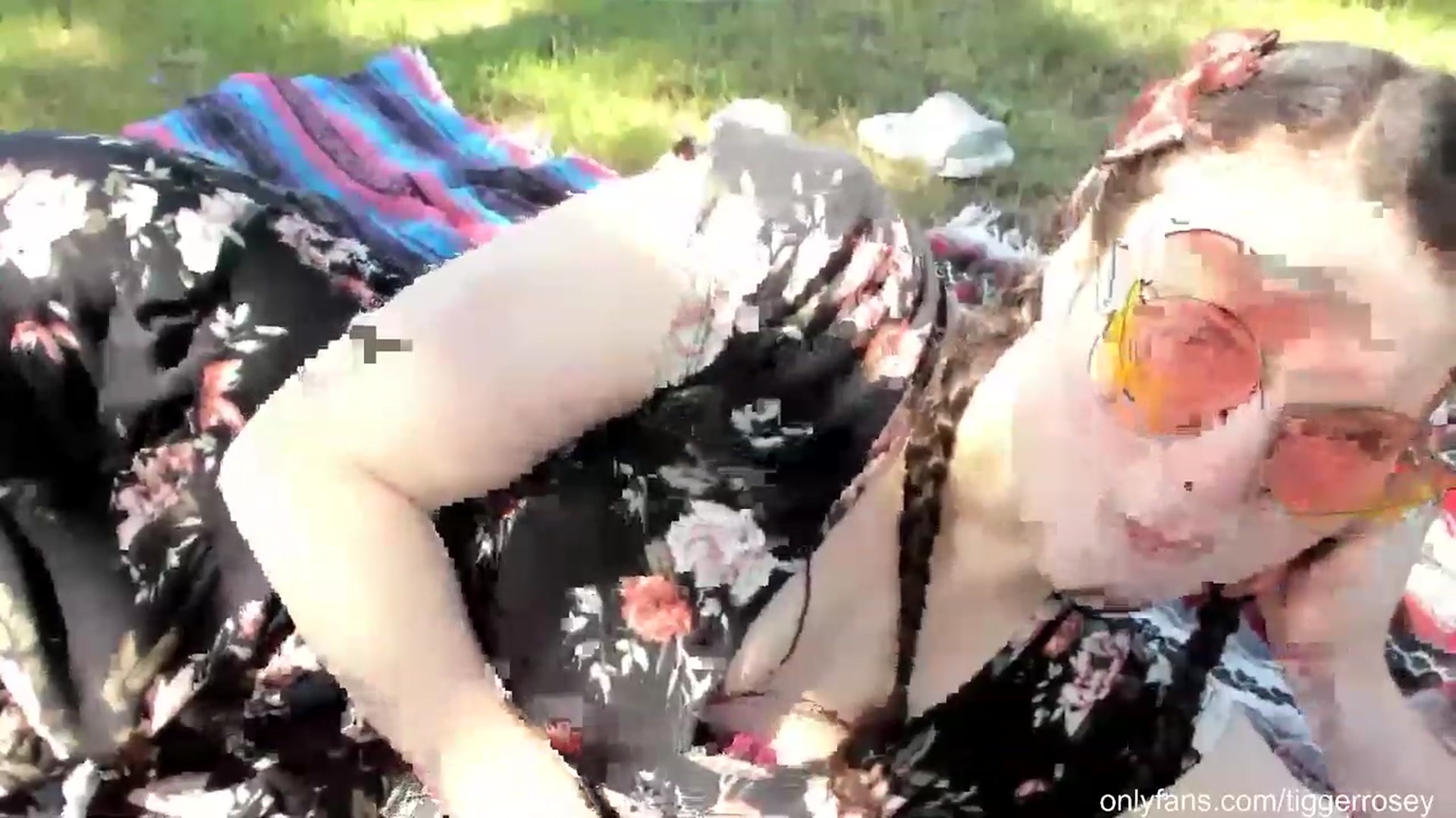 Gallery image thumbnail from TiggerRosey's myfreecams stream on, 05/10/2023, 21:33 image 17 of 20