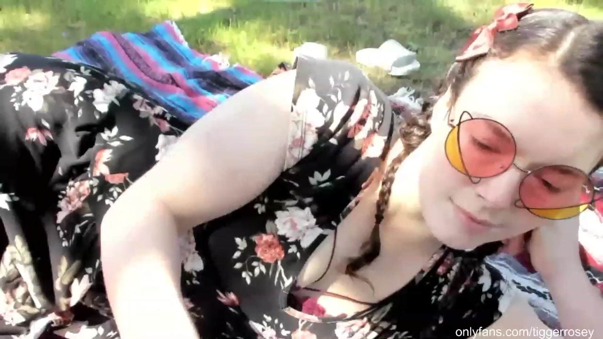 Gallery image thumbnail from TiggerRosey's myfreecams stream on, 05/10/2023, 21:33 image 18 of 20
