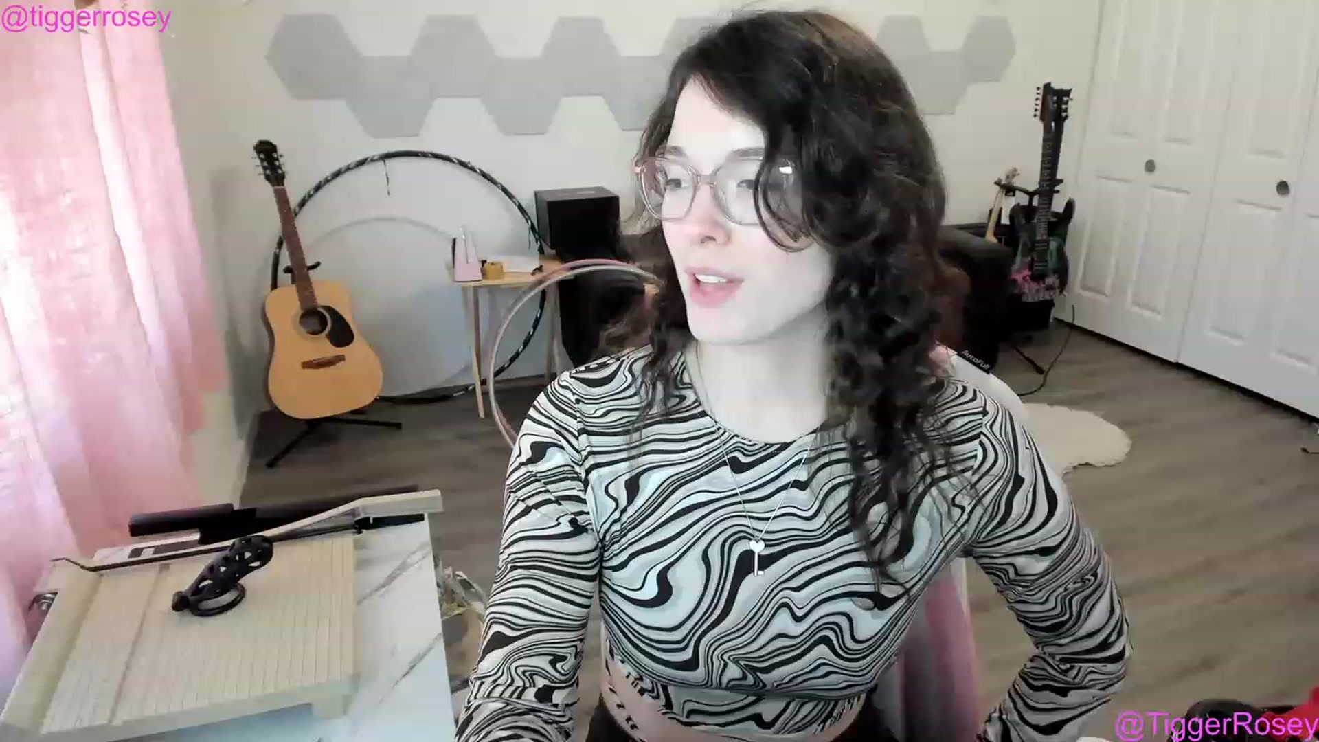 Gallery image thumbnail from TiggerRosey's myfreecams stream on, 05/11/2023, 20:55 image 10 of 20