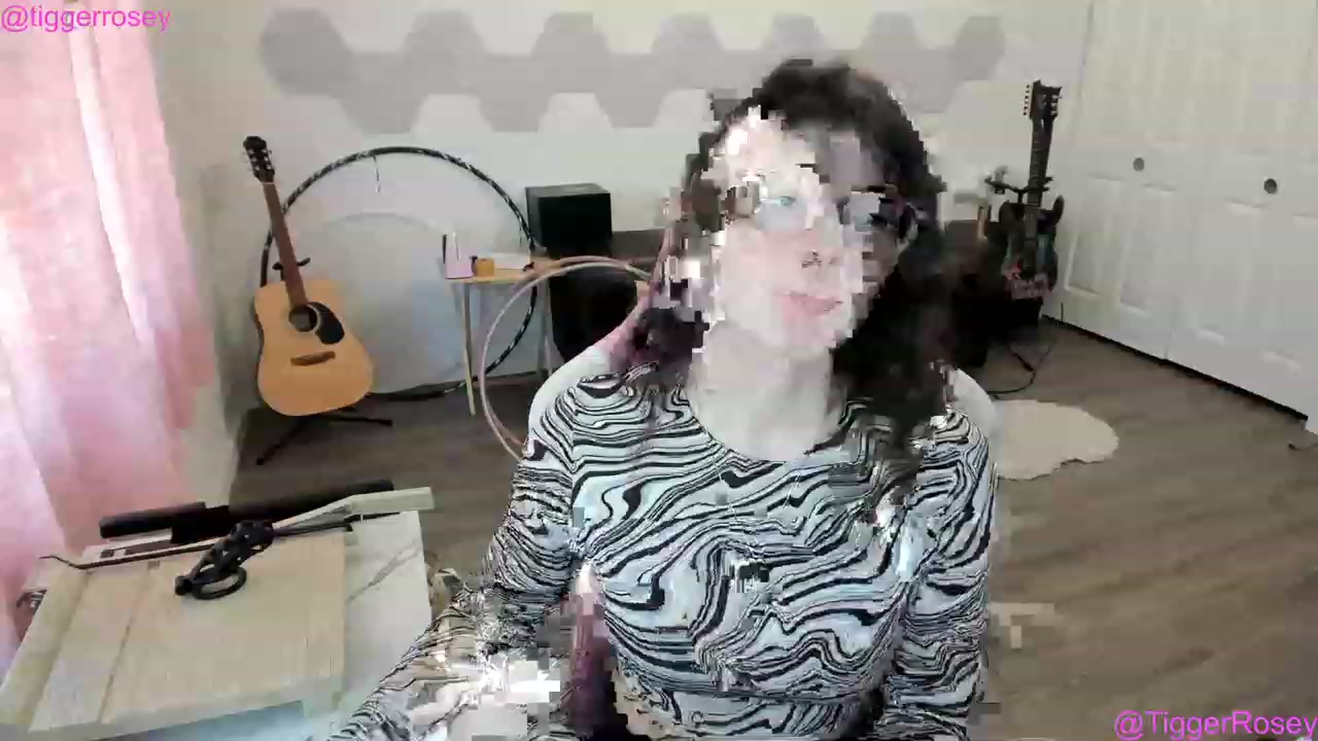 Gallery image thumbnail from TiggerRosey's myfreecams stream on, 05/11/2023, 20:55 image 19 of 20