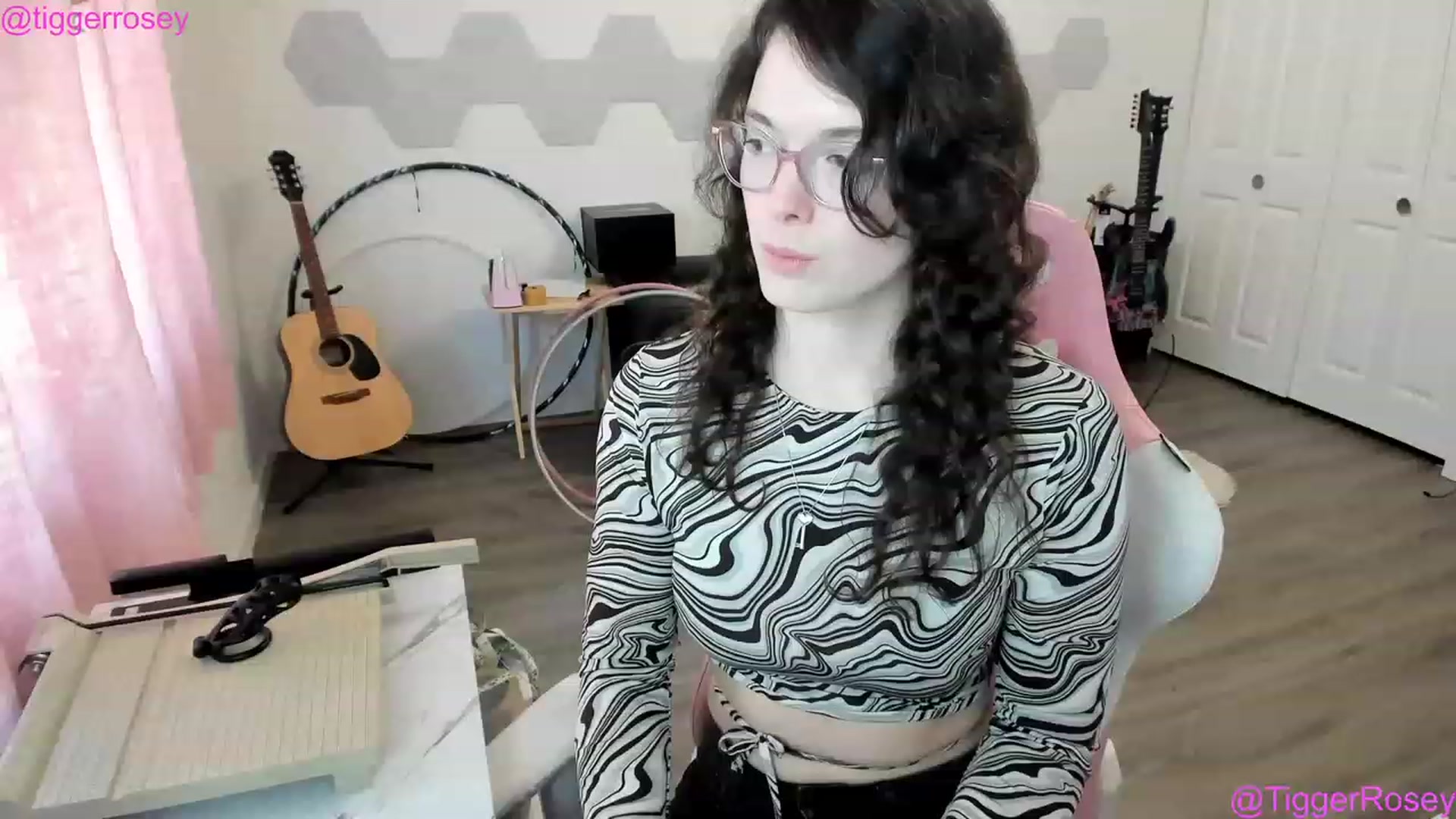 Gallery image thumbnail from TiggerRosey's myfreecams stream on, 05/11/2023, 20:55 image 17 of 20