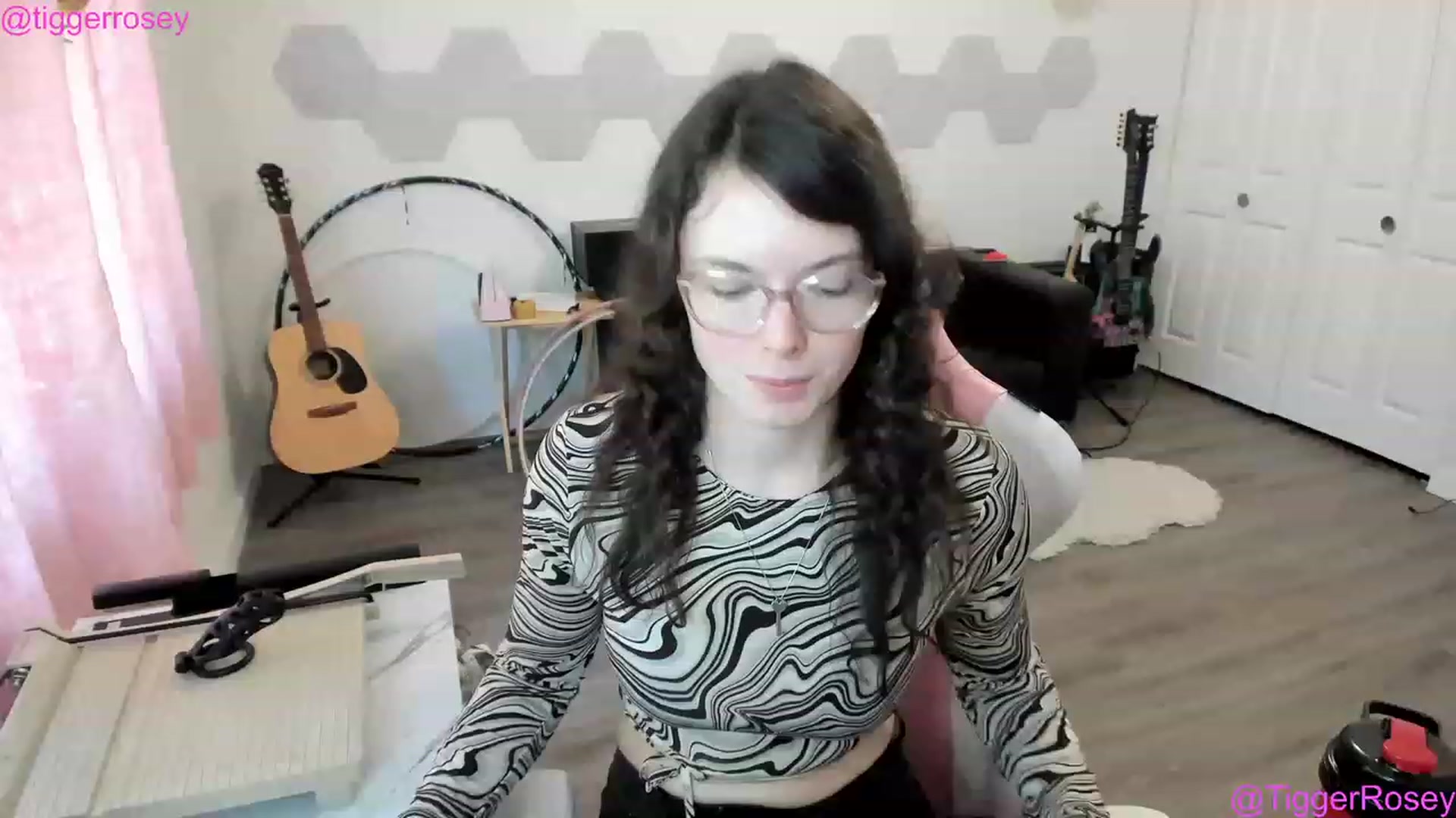Gallery image thumbnail from TiggerRosey's myfreecams stream on, 05/11/2023, 22:36 image 2 of 20