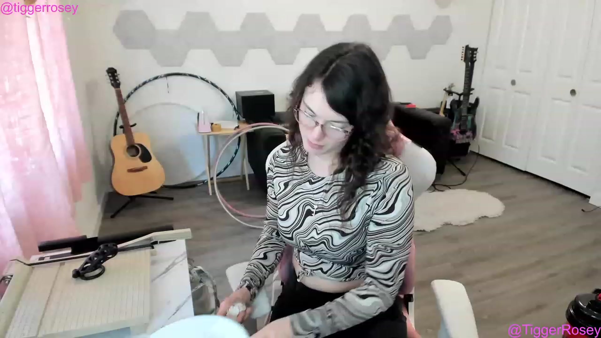Gallery image thumbnail from TiggerRosey's myfreecams stream on, 05/11/2023, 22:36 image 17 of 20