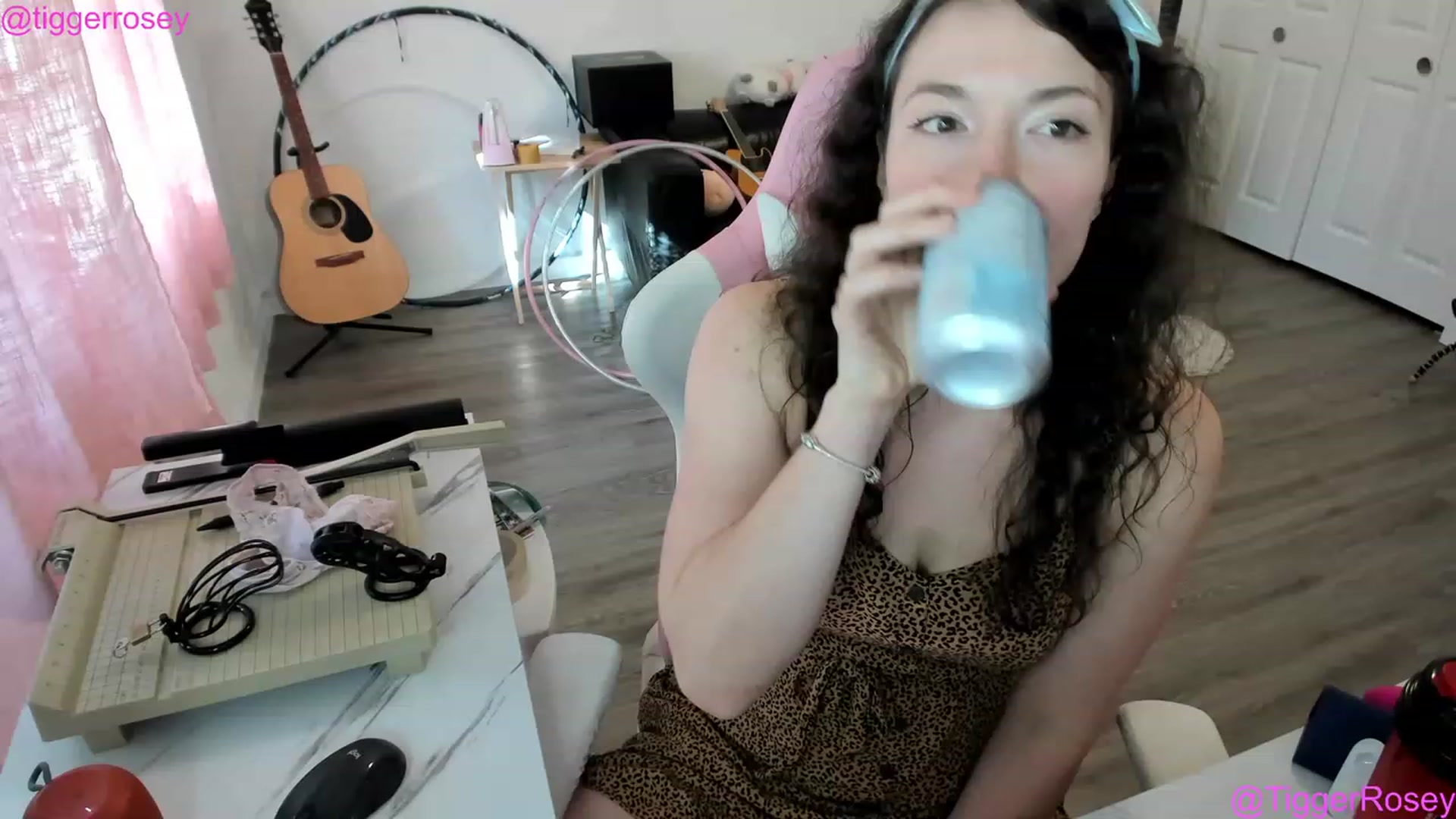 Gallery image thumbnail from TiggerRosey's myfreecams stream on, 05/13/2023, 01:33 image 1 of 20