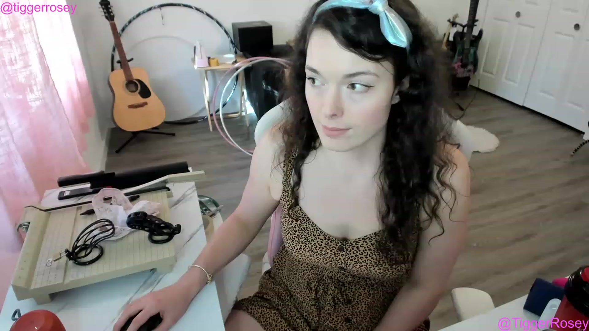 Gallery image thumbnail from TiggerRosey's myfreecams stream on, 05/13/2023, 01:33 image 3 of 20