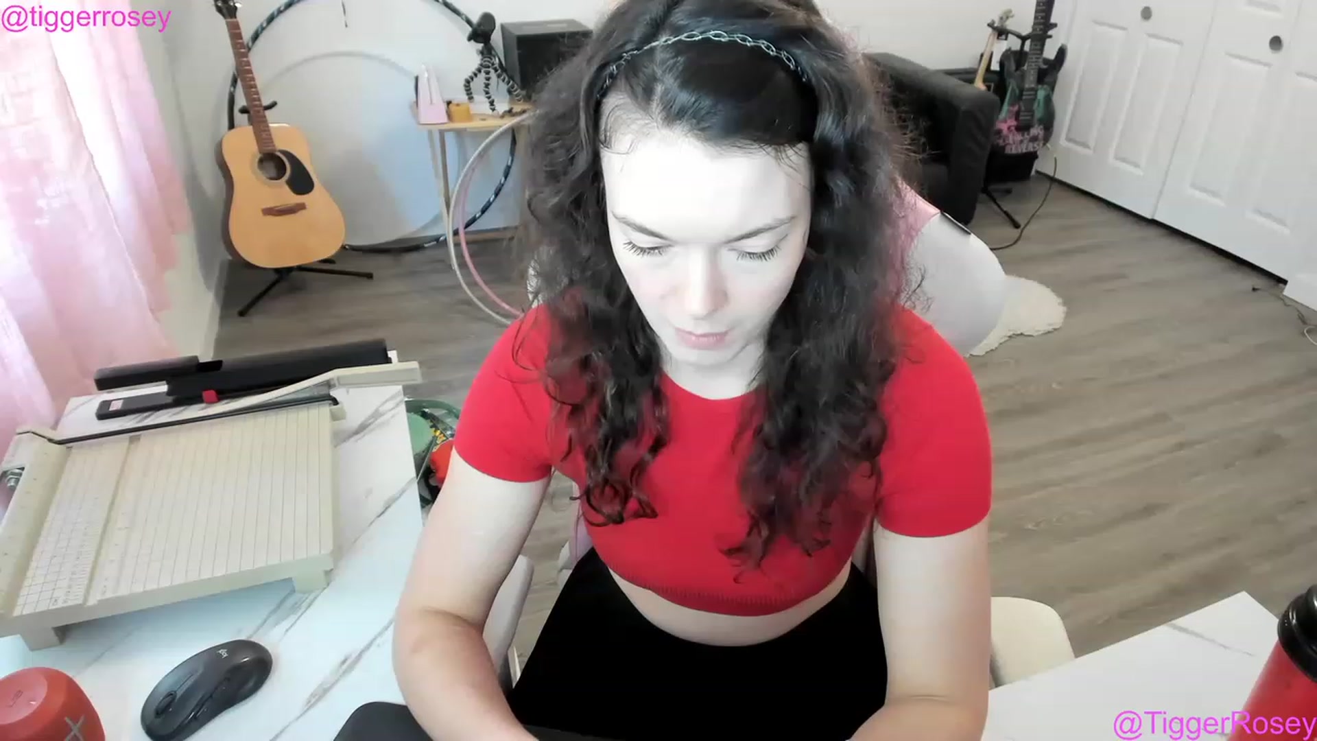 Gallery image thumbnail from TiggerRosey's myfreecams stream on, 05/16/2023, 22:27 image 11 of 20