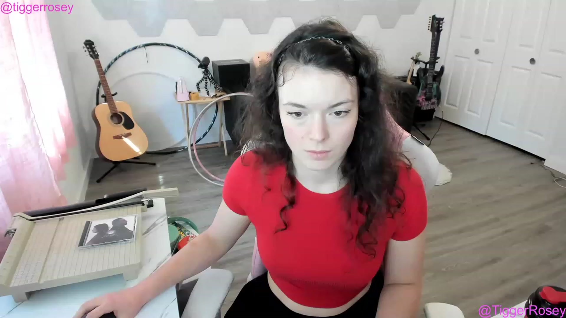 Gallery image thumbnail from TiggerRosey's myfreecams stream on, 05/17/2023, 24:35 image 4 of 20