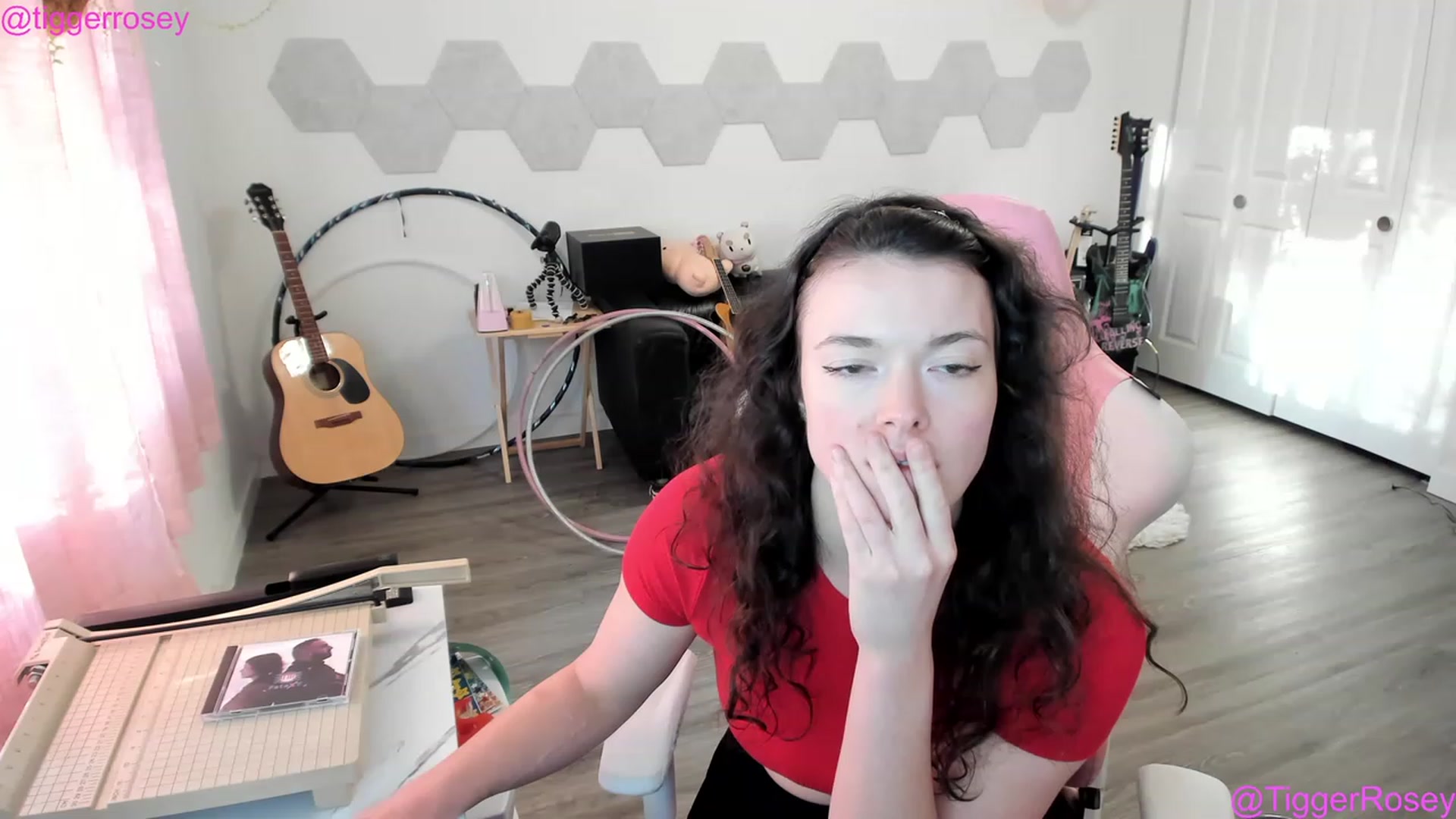Gallery image thumbnail from TiggerRosey's myfreecams stream on, 05/17/2023, 02:56 image 3 of 20