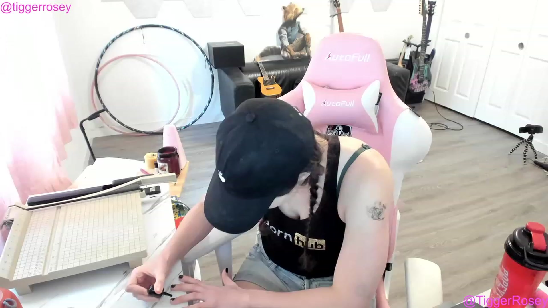Gallery image thumbnail from TiggerRosey's myfreecams stream on, 05/31/2023, 24:28 image 3 of 20