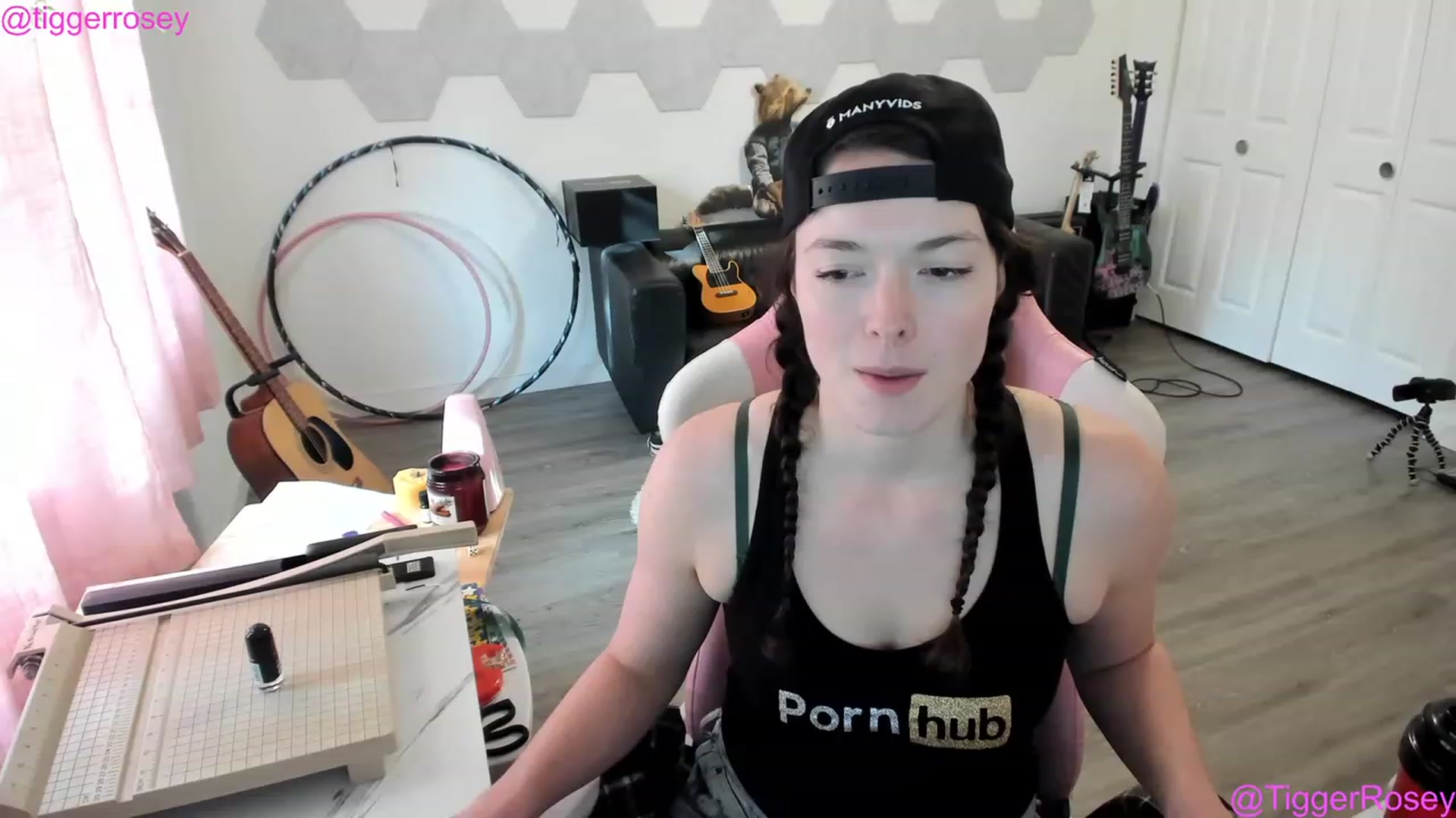 Gallery image thumbnail from TiggerRosey's myfreecams stream on, 05/31/2023, 01:27 image 7 of 20