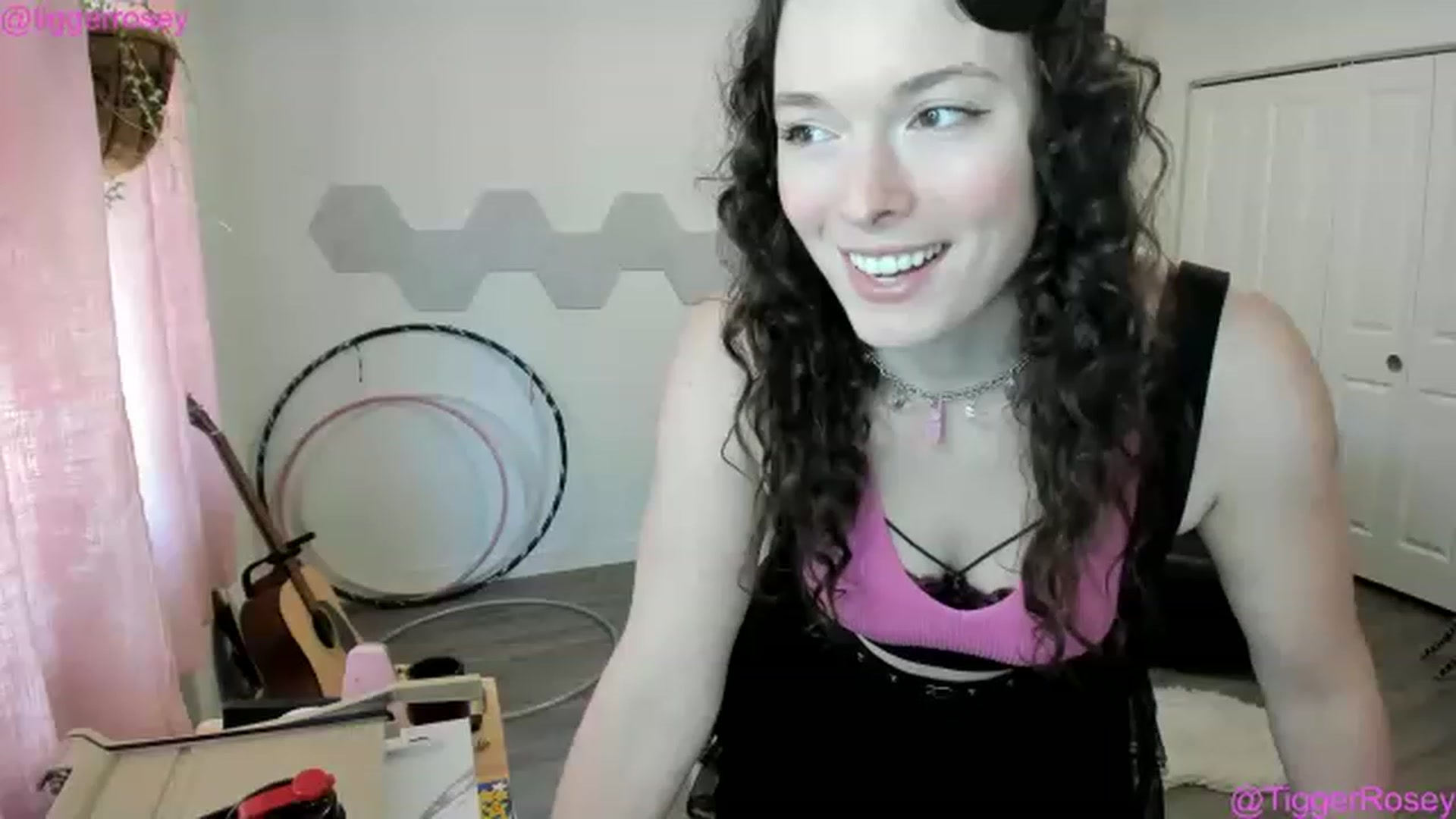 Gallery image thumbnail from TiggerRosey's myfreecams stream on, 06/02/2023, 22:56 image 6 of 20